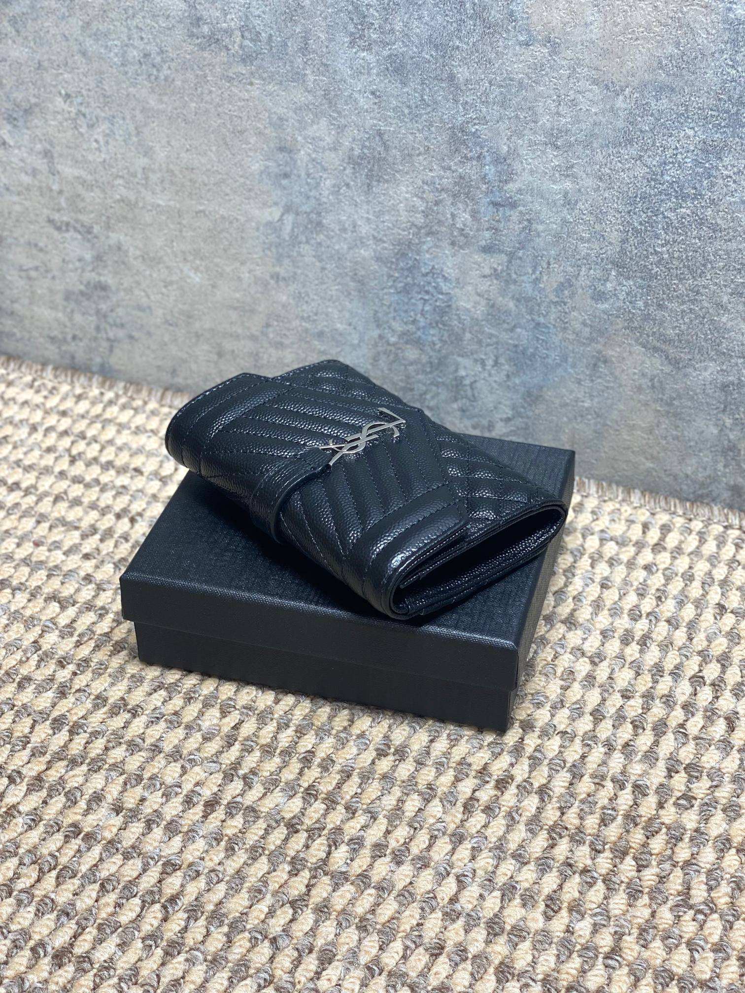 YSL Style Leather Card Holder Bags detail image 5 from source 770813