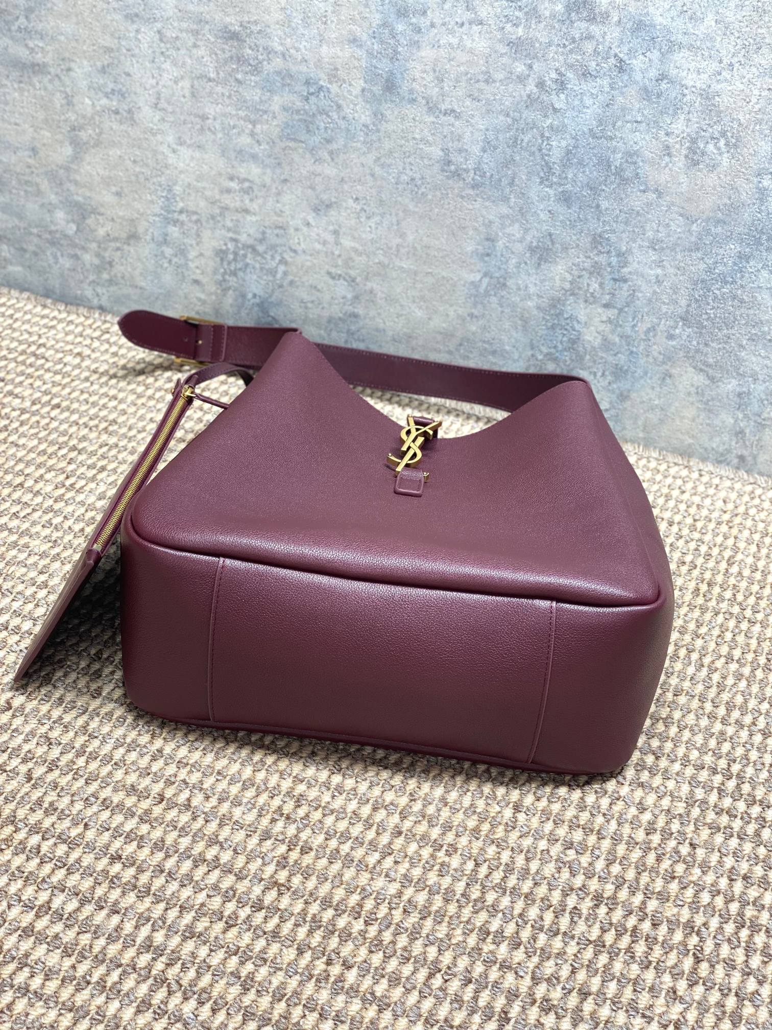 YSL Style Leather Hobo Bag style reference detail image 4 from source 770774