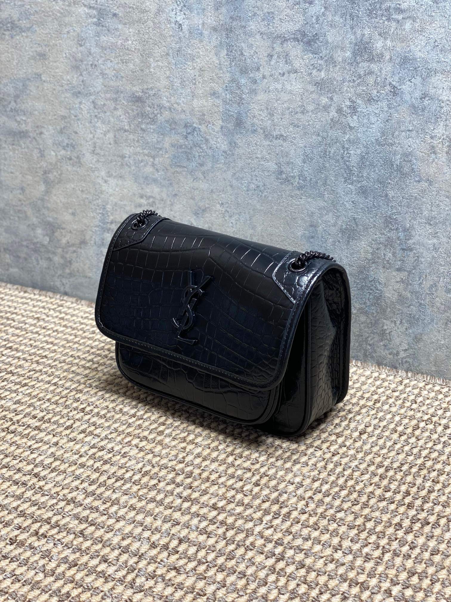 YSL Style Black Leather Top Handle Bag style reference detail image 2 from source 770772