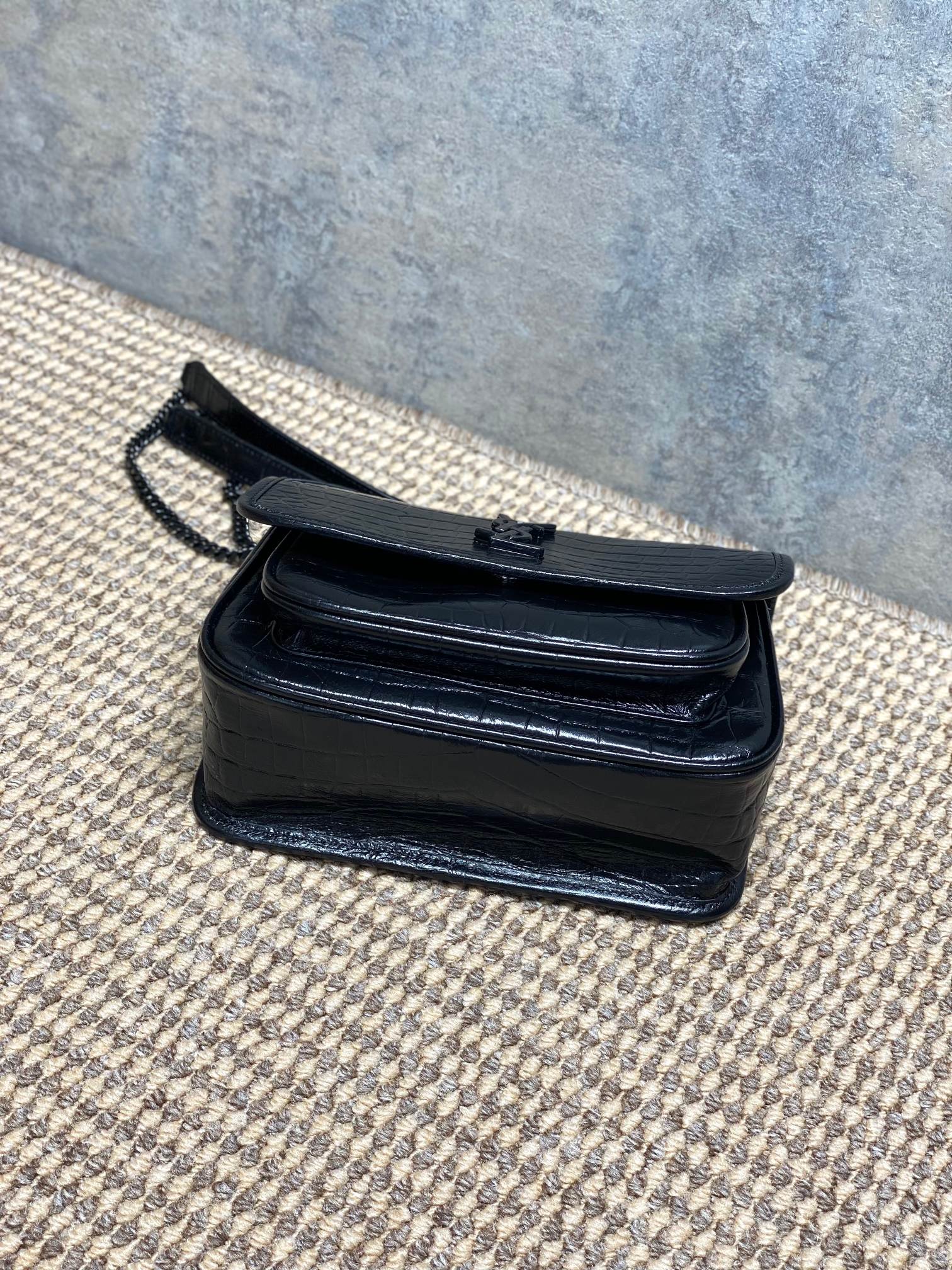 YSL Style Black Leather Top Handle Bag style reference detail image 4 from source 770772