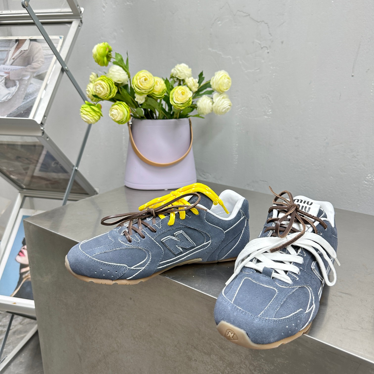 Miu Miu x New Balance 530SL Recreational Shoes with Unique Design - 图片 3