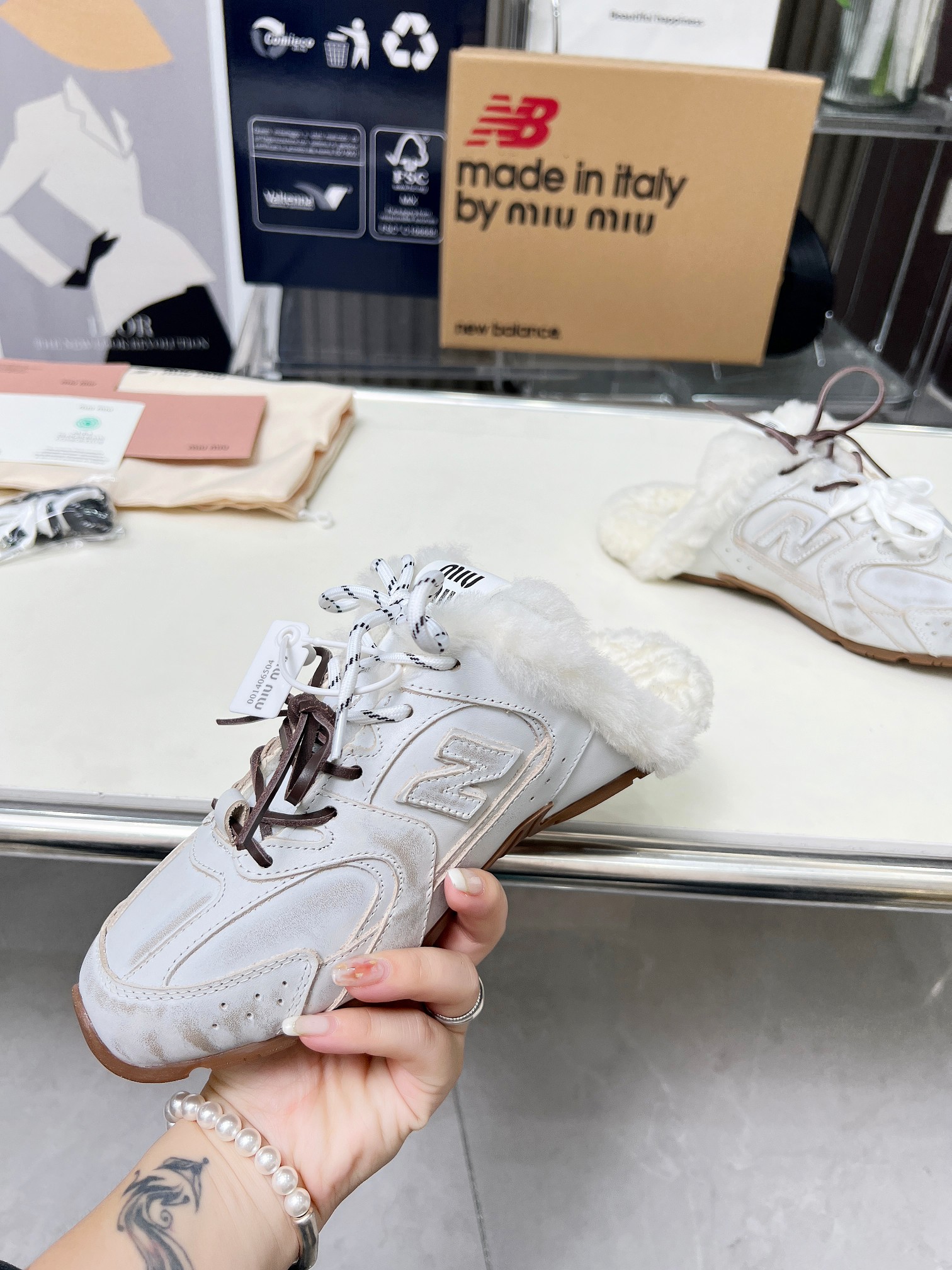 皮➕20🔥🔥🔥🔥頂級版本MiuMiu繆繆情侶👫款半拖毛裡 x New Balance NB530 休閒 運動鞋 阿甘鞋 德訓鞋