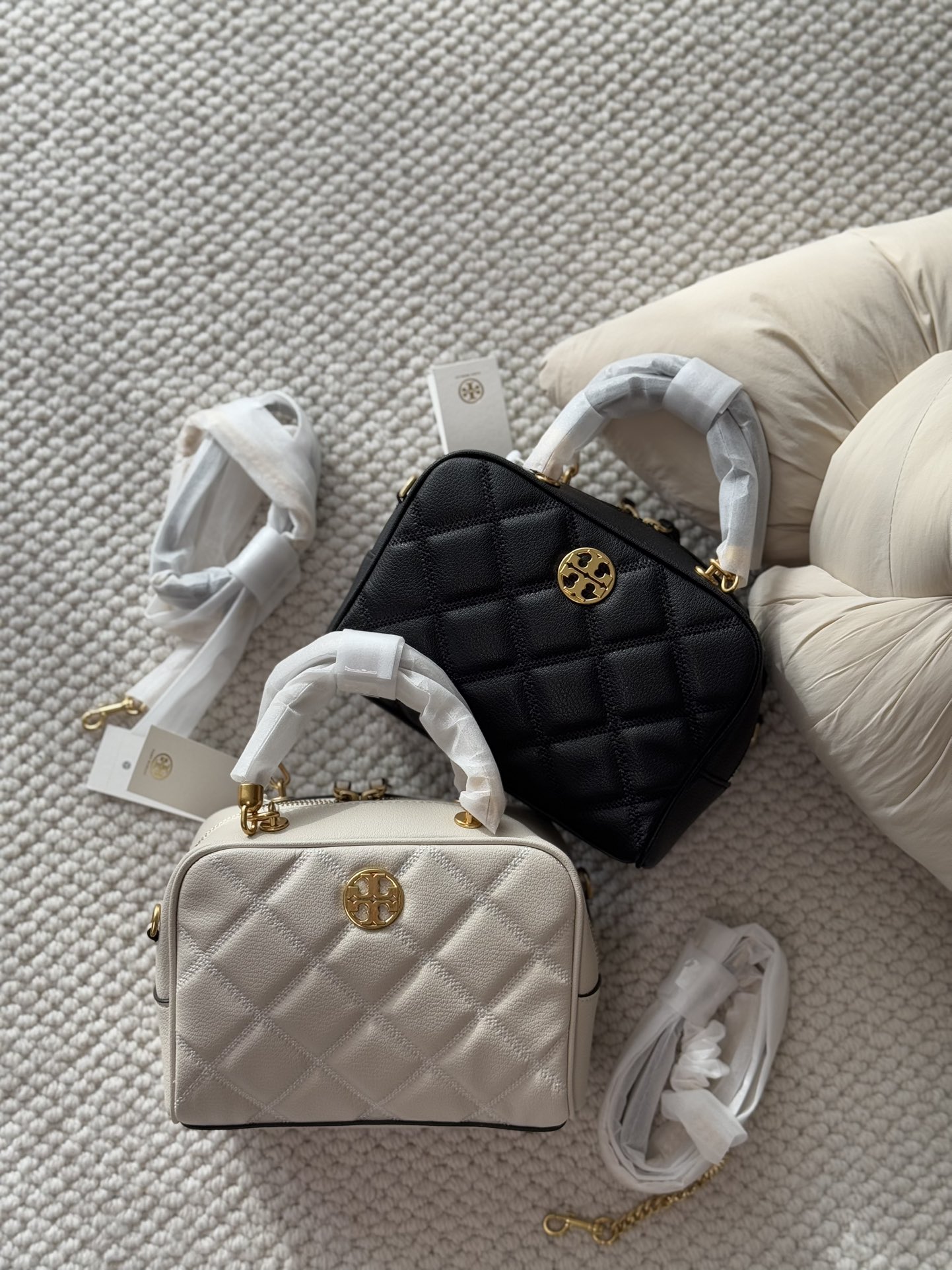 Willa Quilted Camera Bag - Comprehensive 3