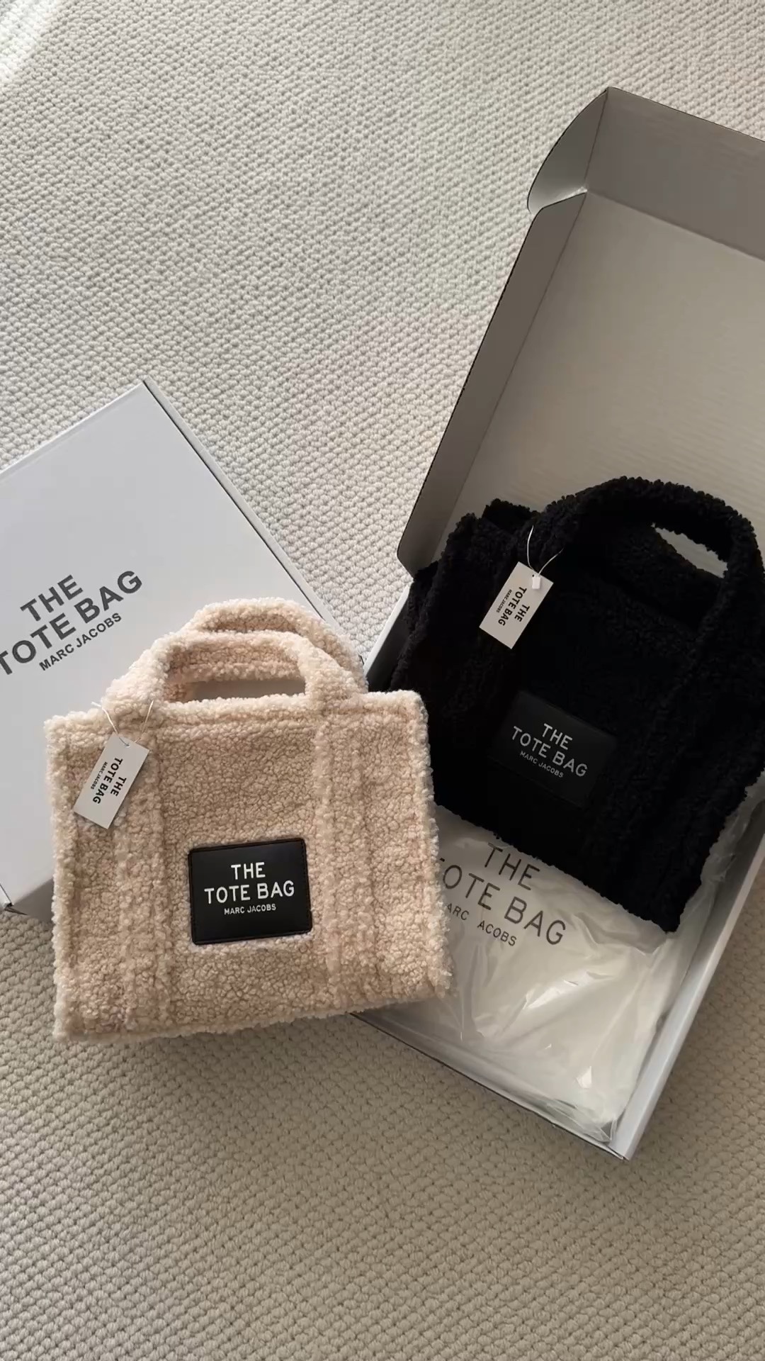 Marc Jacobs The Medium Teddy Tote Bag - Bag