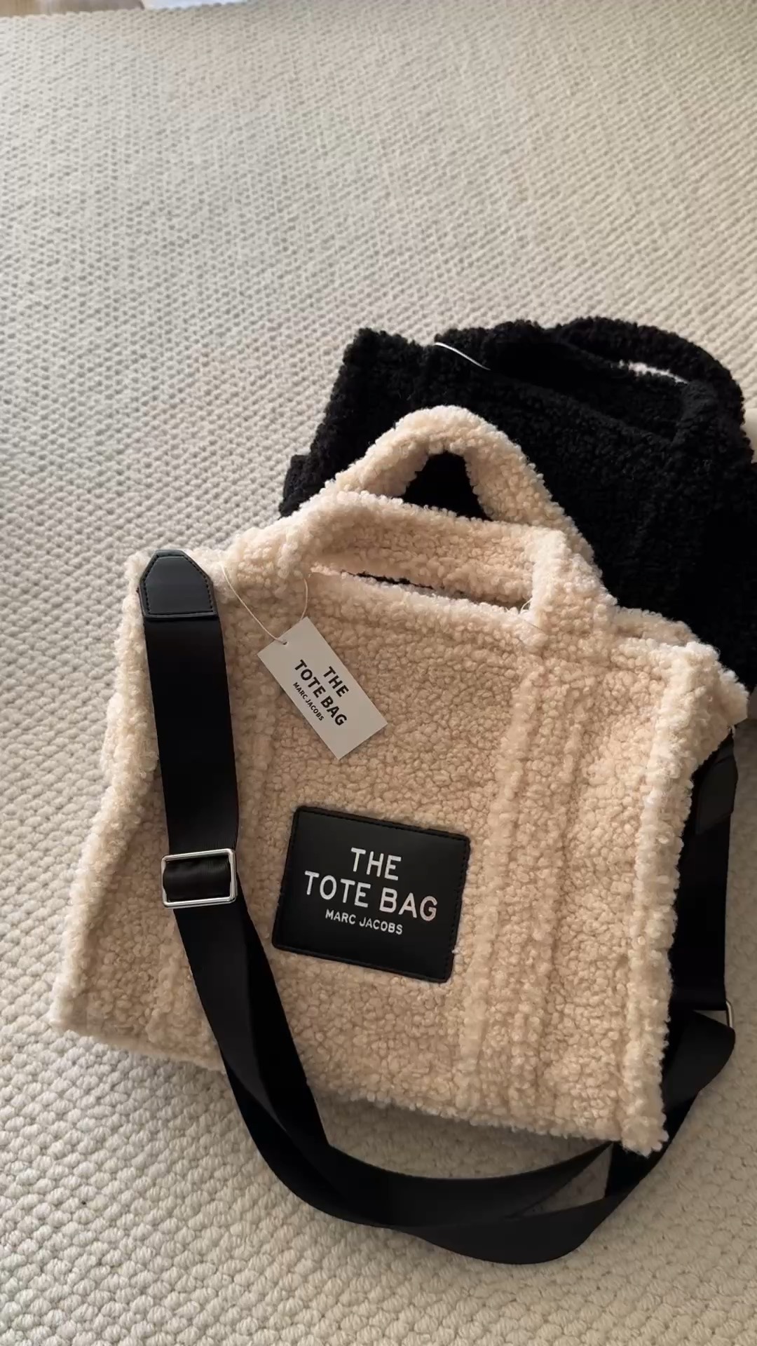 Travel carry-on bag designed for efficient organization - Bag