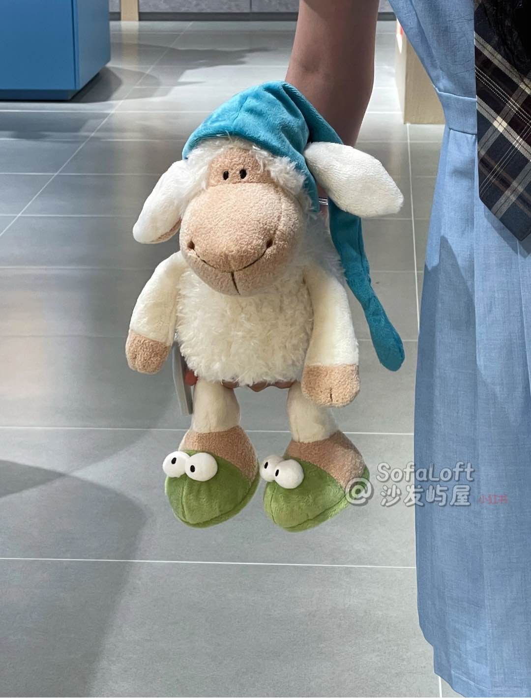 Plush animals are not only effective for children, but adults also cope  - Baby 3