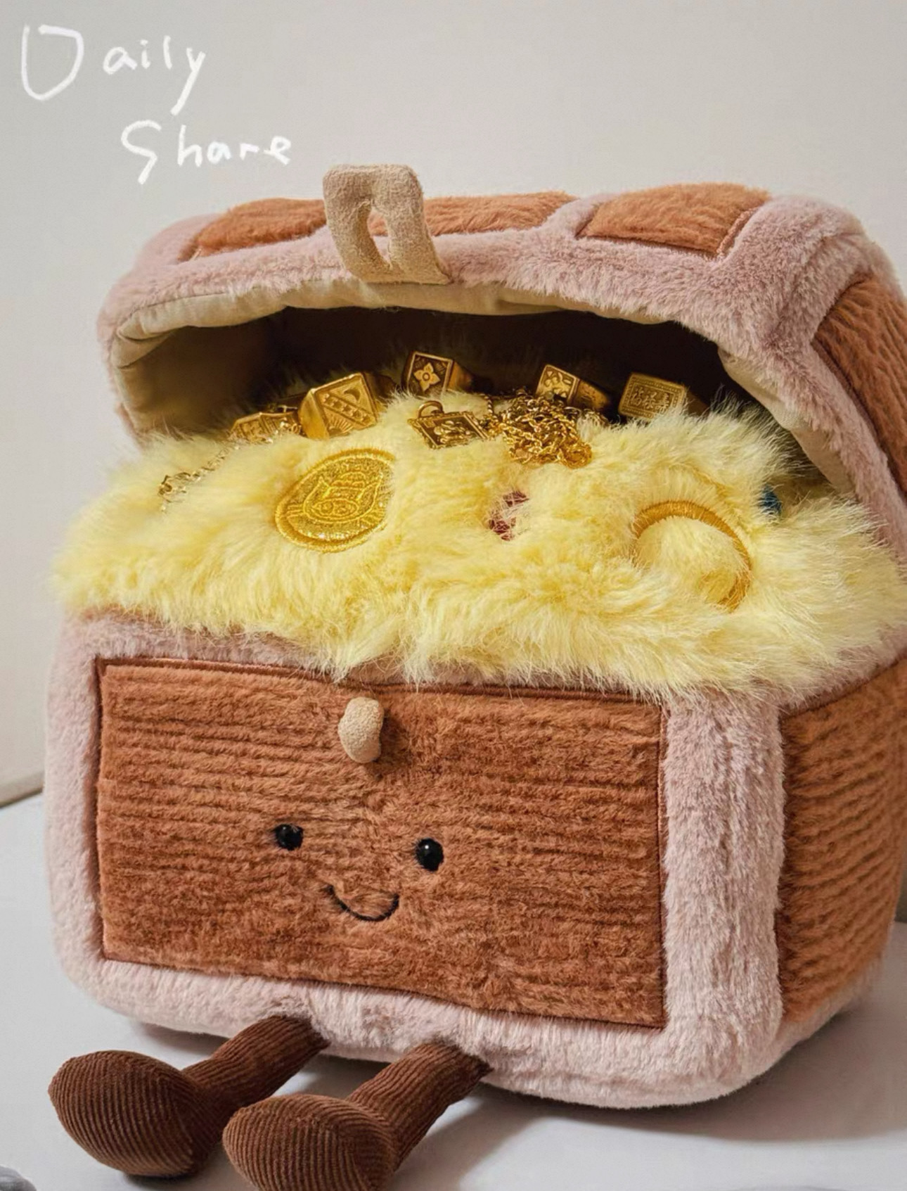 NO:810152,Little treasure chest of sudden wealth!  , trendy department store Jellycat doll19860909暴富小宝箱！,潮品百货Jellycat公仔,accessory