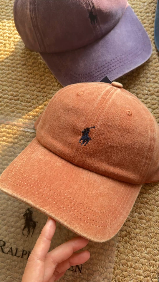 🪡 Adopting exquisite three-dimensional embroidery technology, the outli - Hat
