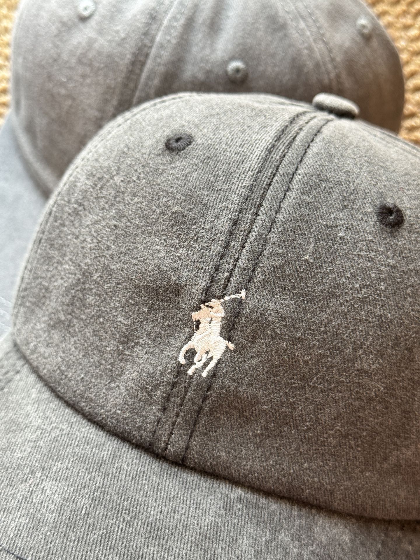 The Xiaoma logo color scheme and hat body have been designed with - Hat 2
