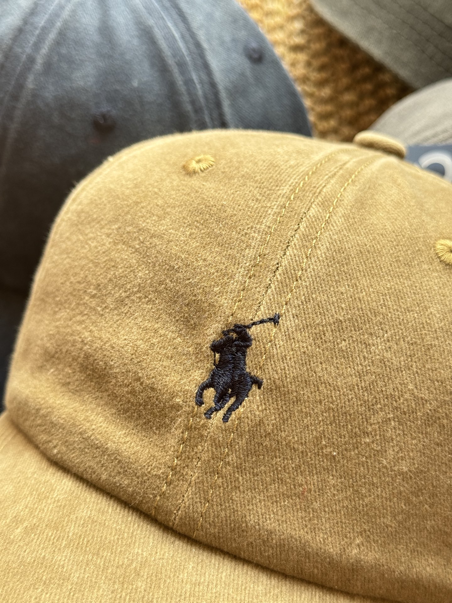 The Xiaoma logo color scheme and hat body have been designed with - Hat 4