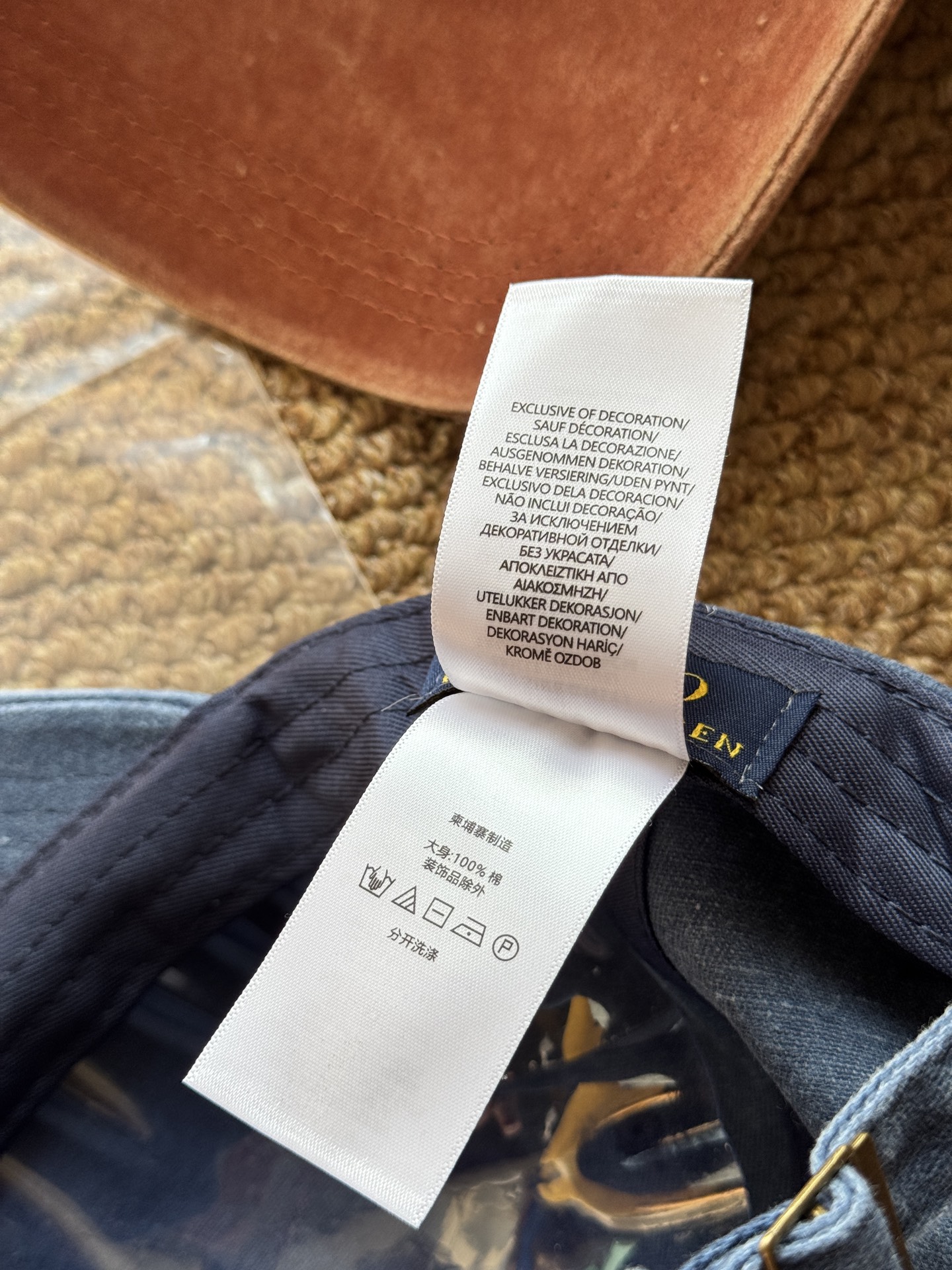 The matte texture of washed cotton makes the color of the hat body - Hat 8