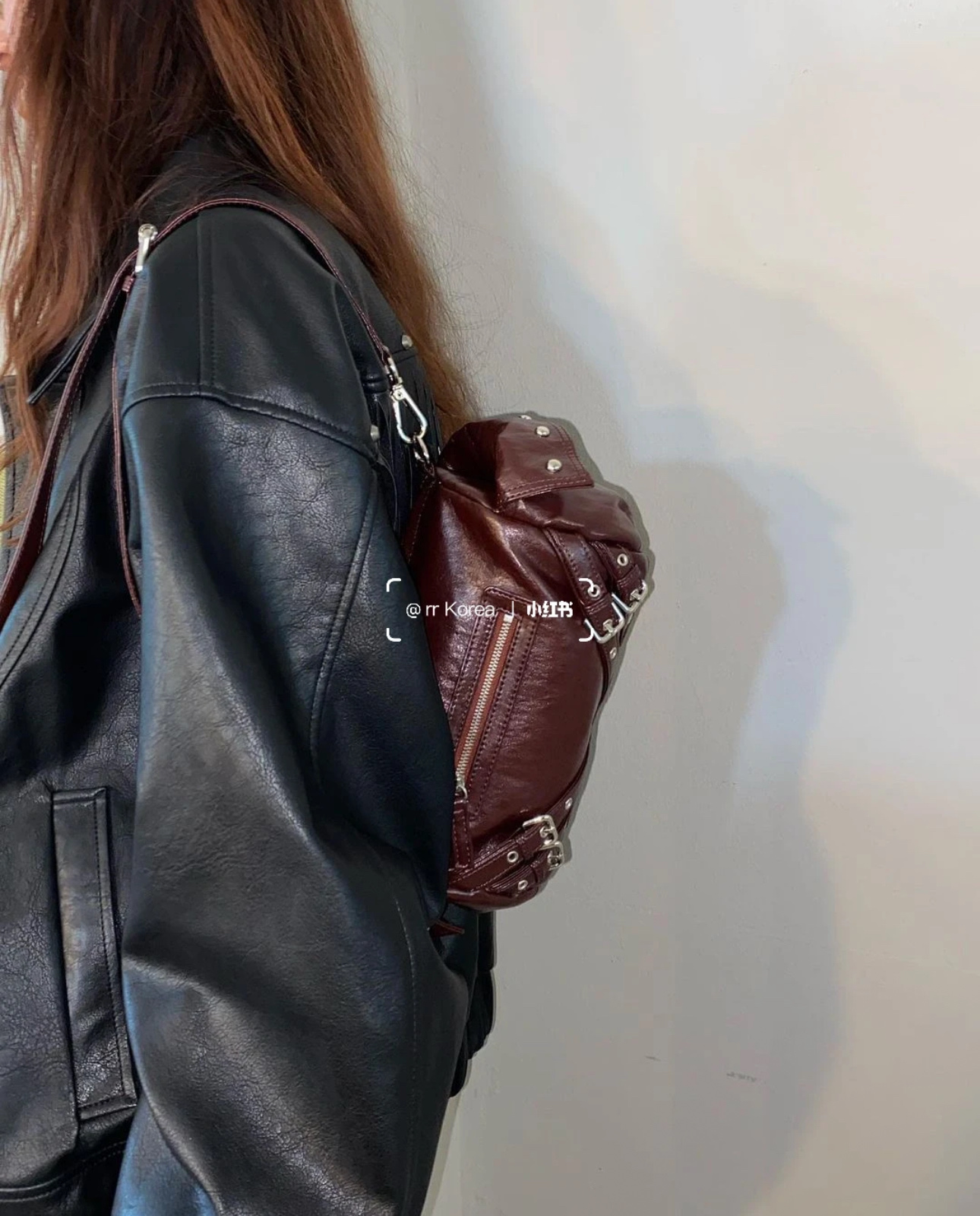 Valentino Classic Handcrafted Luxury Leather Shoulder Bag Ref 6