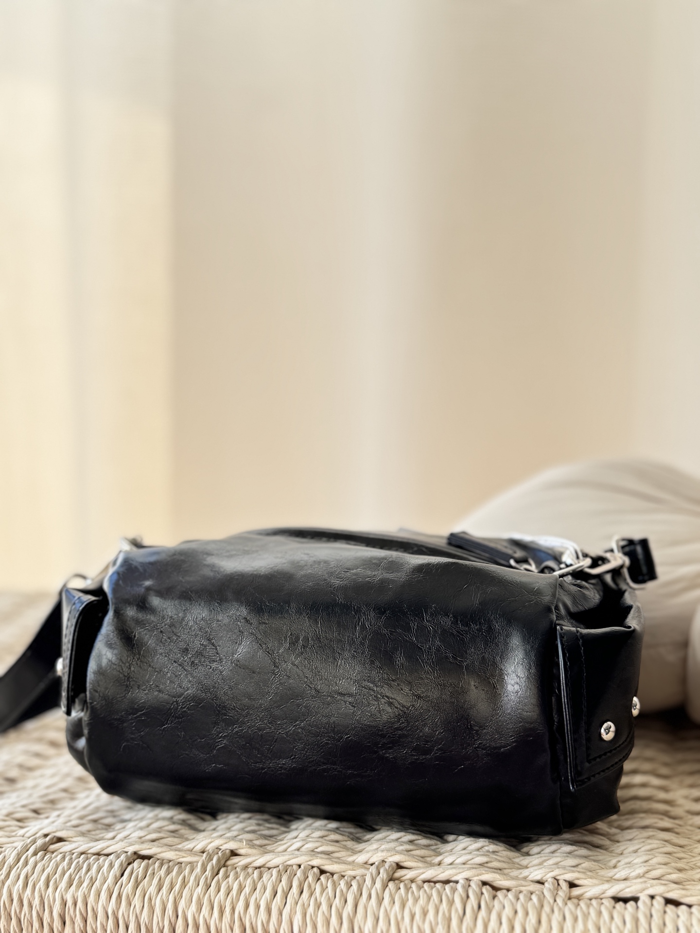 Loro Piana Classic Handcrafted Luxury Leather Shoulder Bag Ref.87928120 6