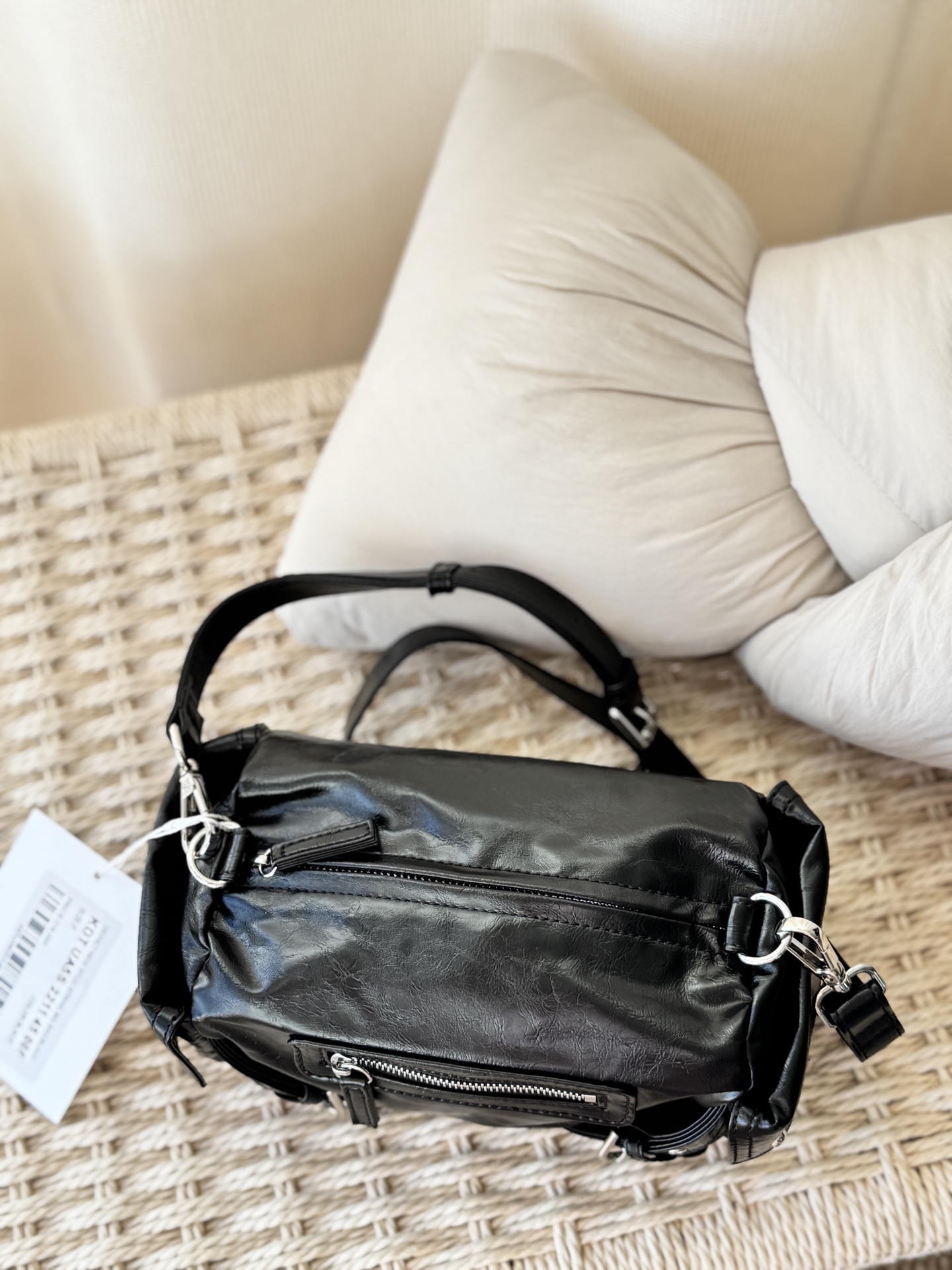 Loro Piana Classic Handcrafted Luxury Leather Shoulder Bag Ref.87928120 4