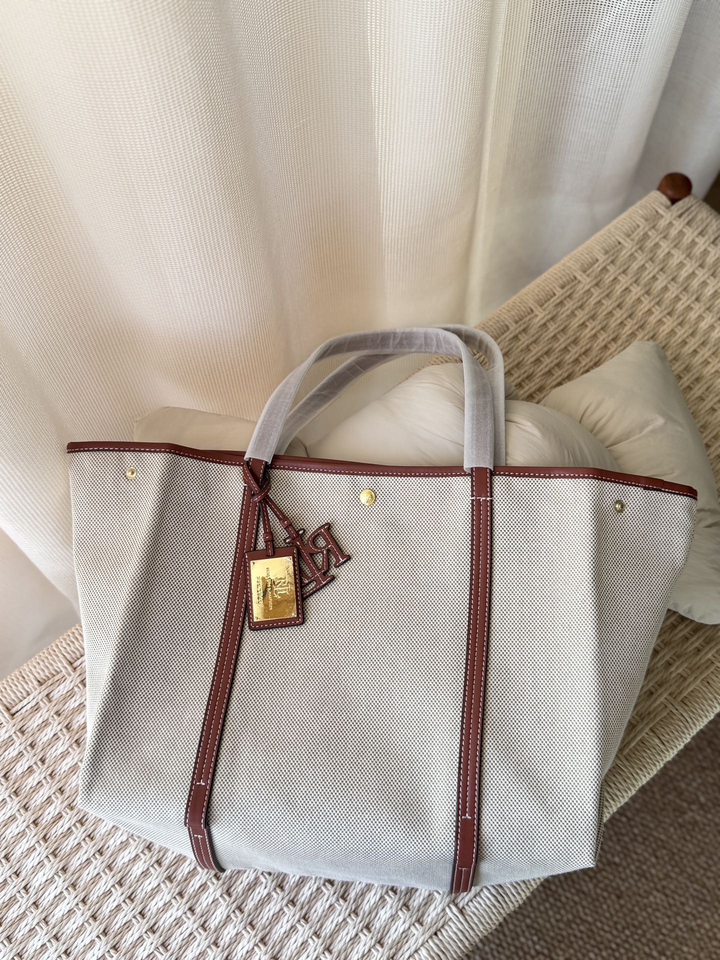 Jacquemus Luxury Designer Handbag Shoulder Crossbody Bag crafted in 5