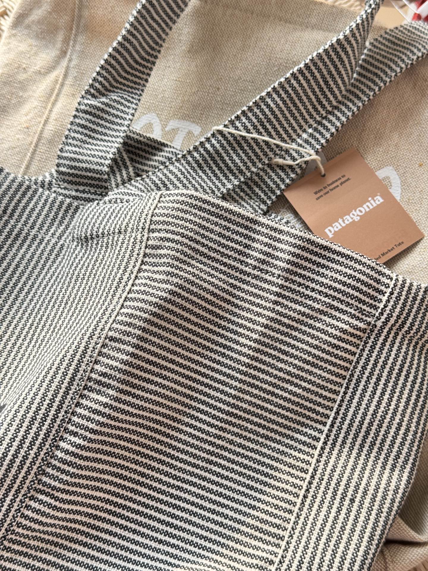 博柏利 Burberry 高定典藏名品高定成衣时装外套连衣裙衬衫T恤 #71D6F382 4