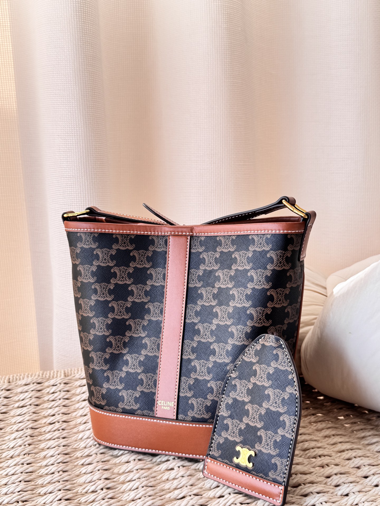 Celine Luxury Designer Handbag Shoulder Crossbody Bag crafted in premium 3
