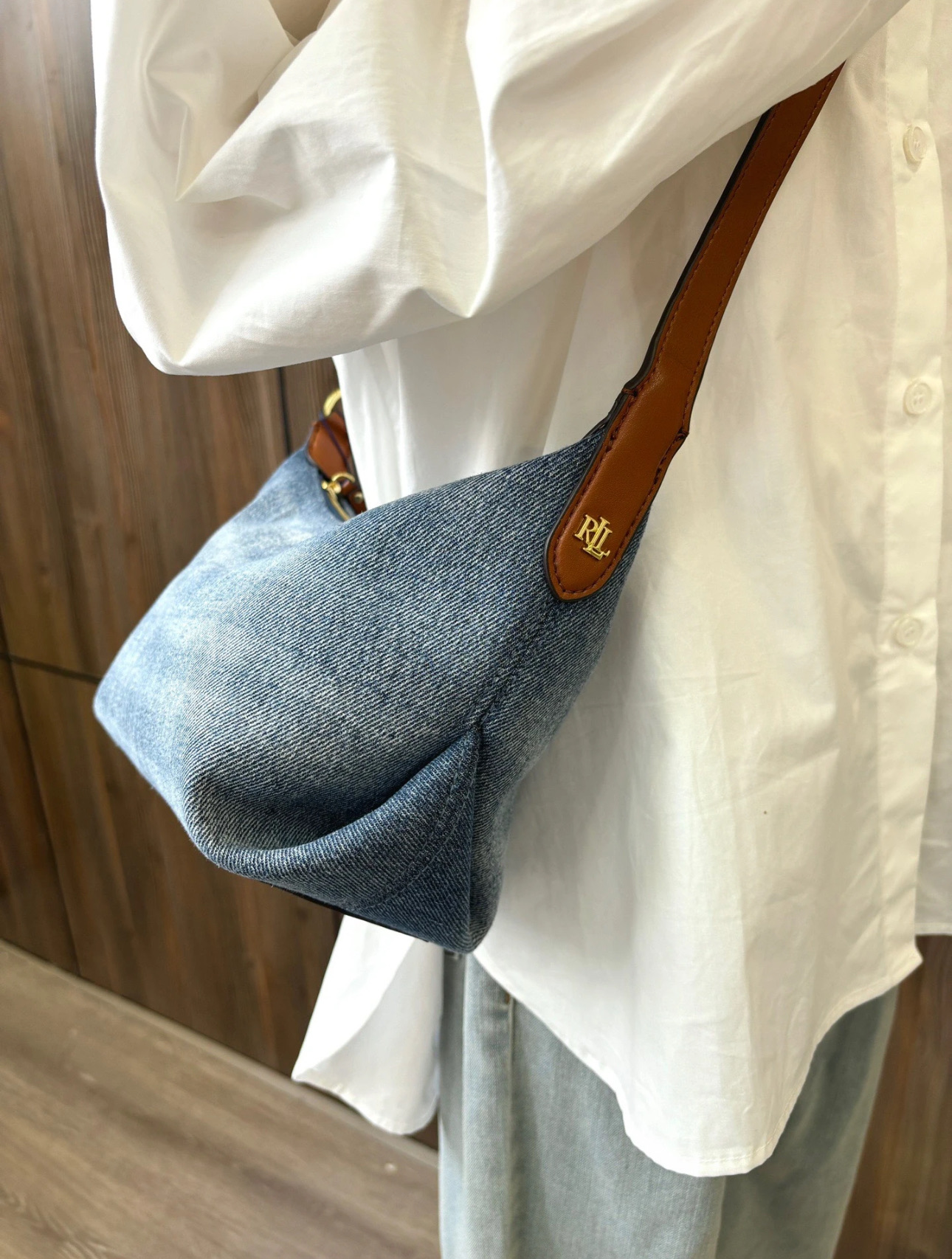 Tod's Luxury Designer Handbag Shoulder Crossbody Bag crafted in premium 2