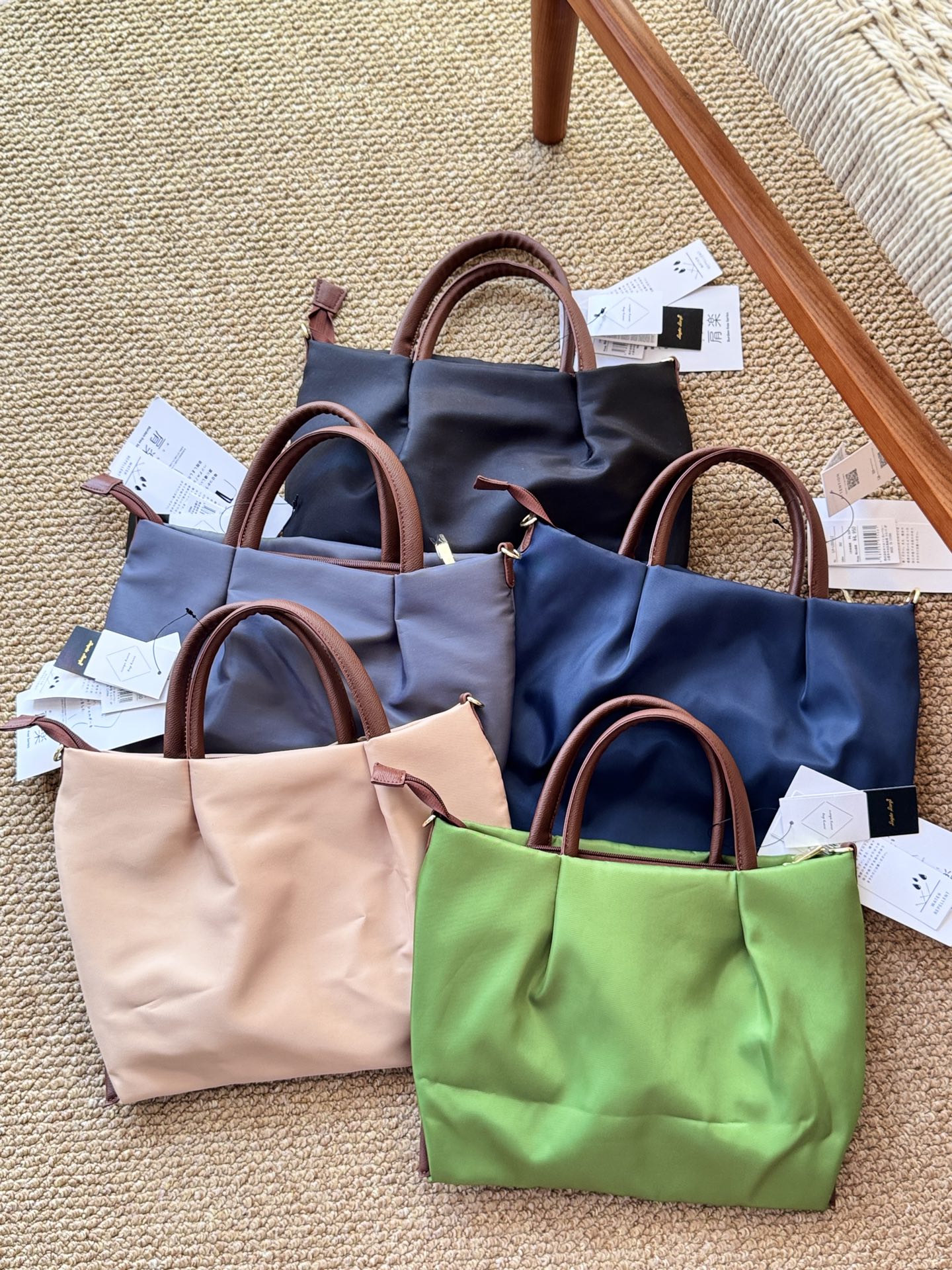 Tod's Luxury Designer Handbag Shoulder Crossbody Bag crafted in premium 3