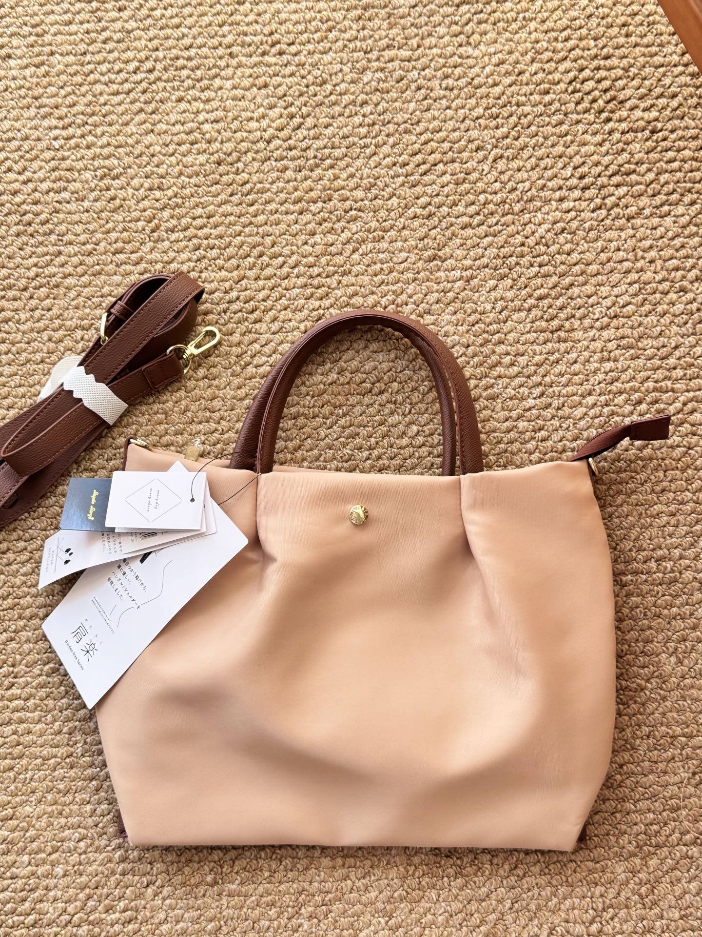 Ferragamo Luxury Designer Handbag Shoulder Crossbody Bag crafted in