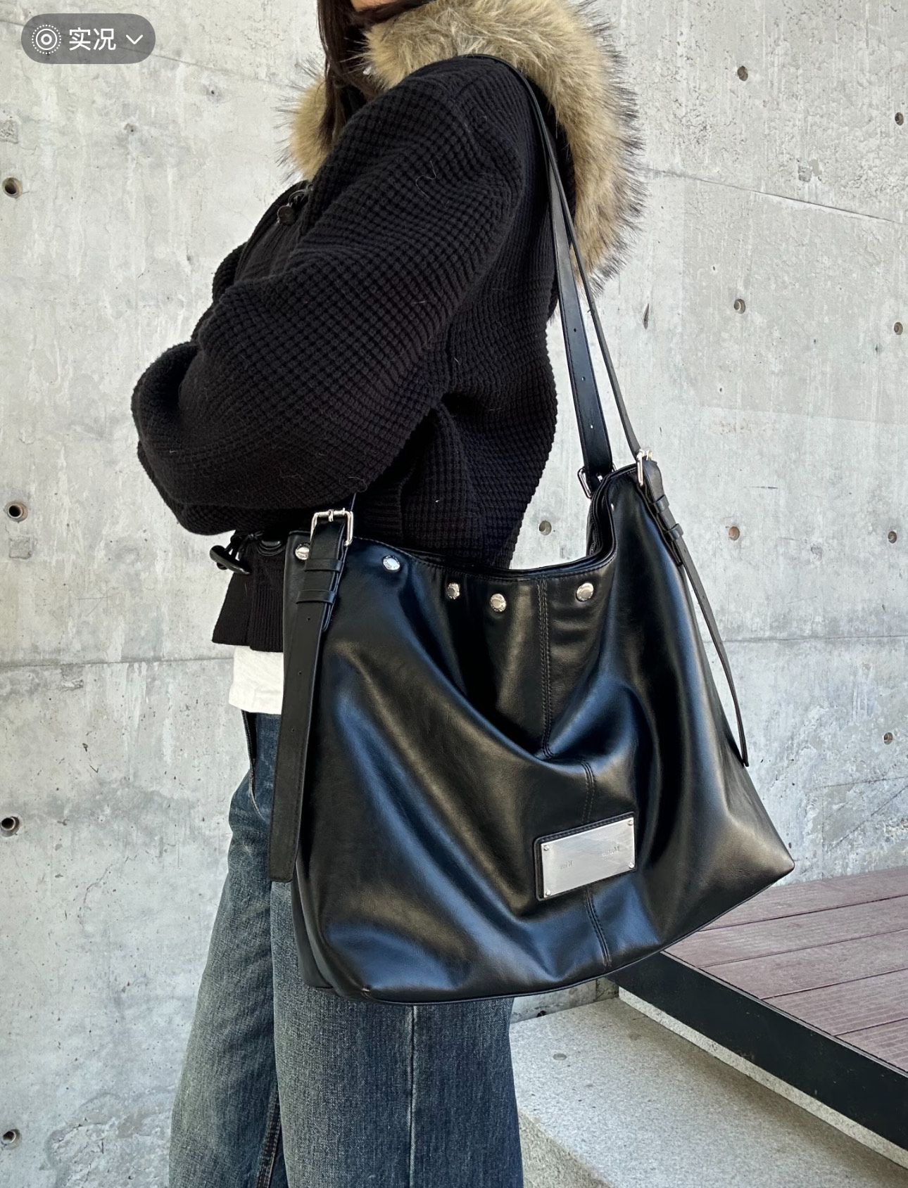 Valentino Classic Handcrafted Luxury Leather Shoulder Bag Ref.95922192 8