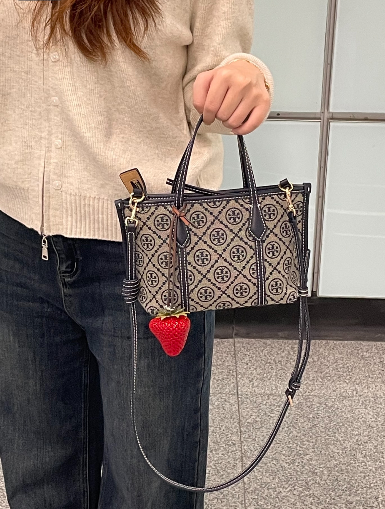 Burberry Luxury Designer Handbag Shoulder Crossbody Bag crafted in 2