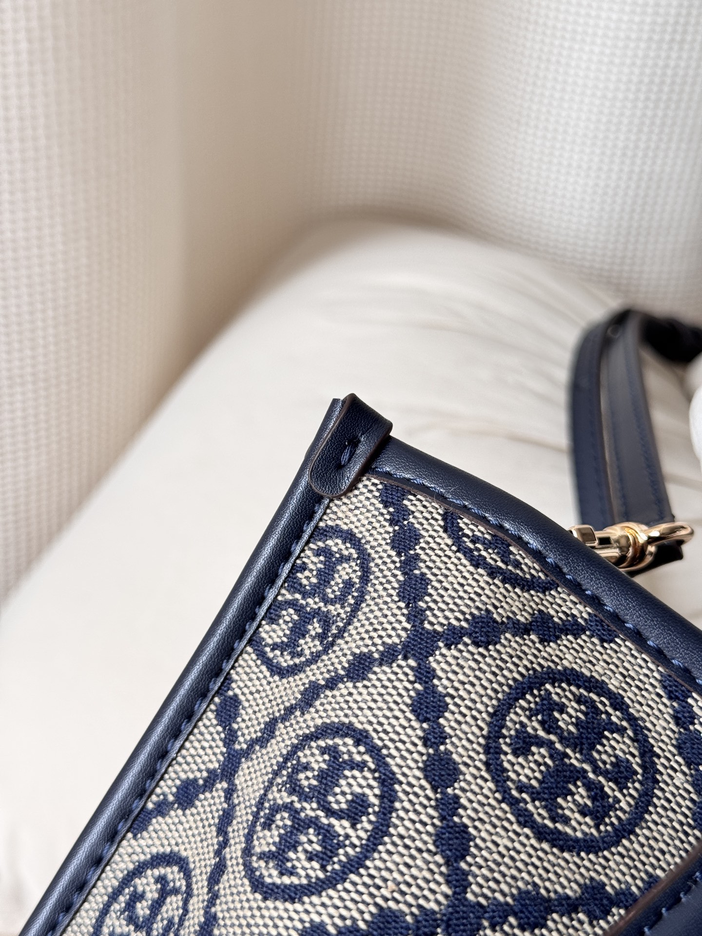 路易威登 Louis Vuitton 高定典藏经典高奢皮具手袋托特包斜挎包女包 #CDD3F2AE 3