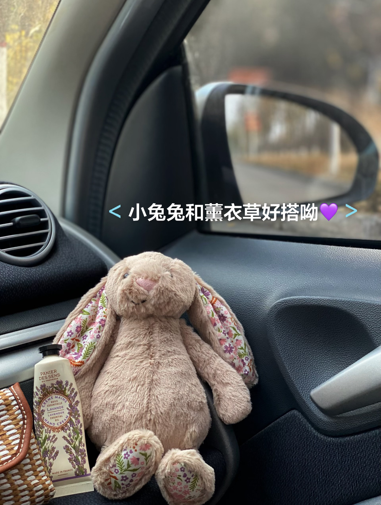 _do-9s_W8VjtoAWYUj8u5zrCIiCKH73J0jJYMvkQ