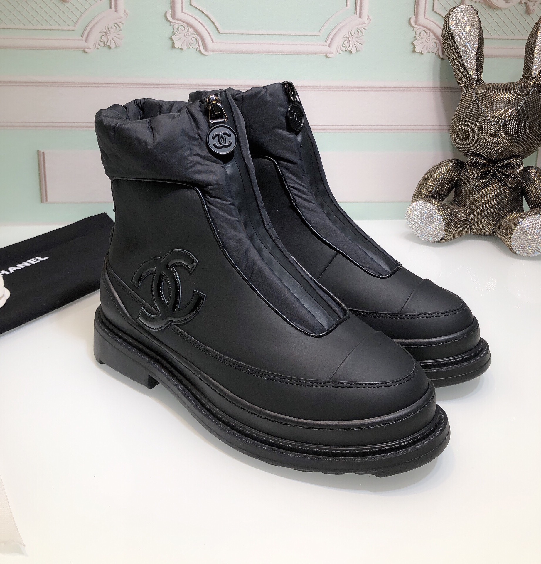 Chanel Snow Boots Cowhide Wool Fall/Winter Collection