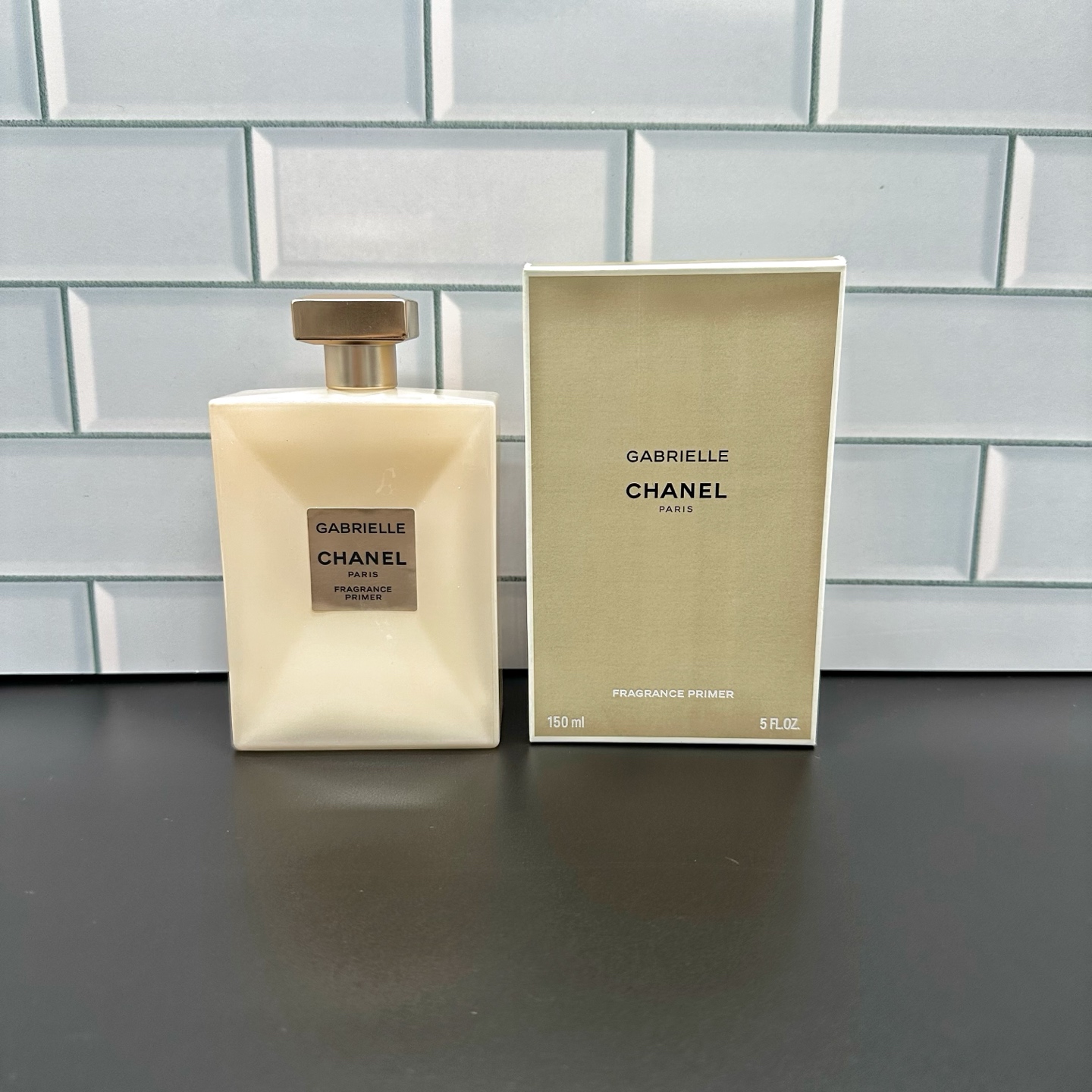 50 Ajuste de precio! (nota al hacer pedido: spray corporal Gabrielle de Chanel) Spray corporal Gabrielle de Chanel 150m…