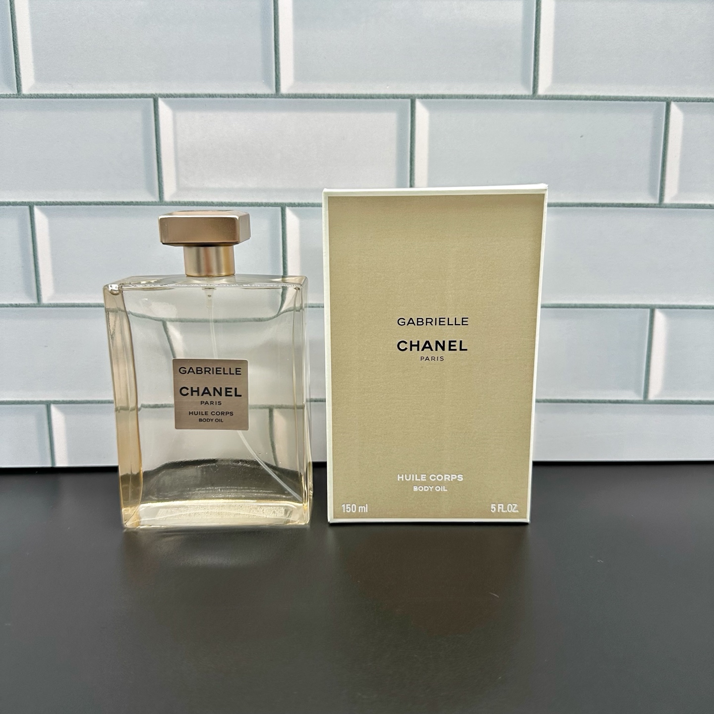 50 Ajuste de precio! (nota al hacer pedido: aceite esencial Gabrielle de Chanel) Aceite esencial Gabrielle de Chanel 15…
