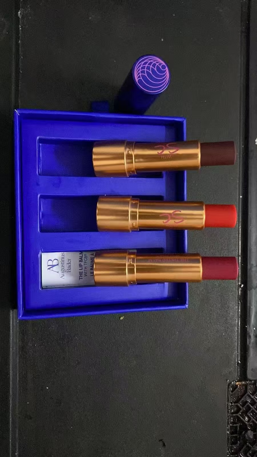 Miniatura 3