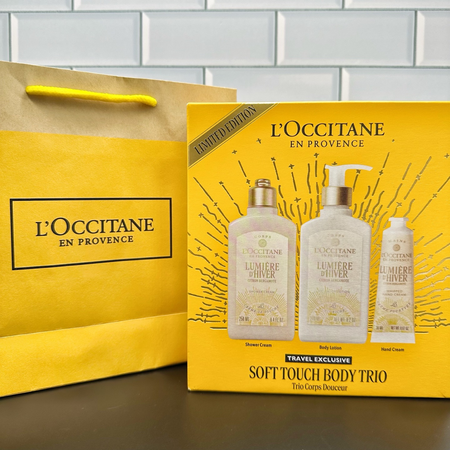 70! (Nota del pedido: set de tres piezas L'Occitane karité y cítricos) Set de tres piezas L'Occitane karité y cítricos …