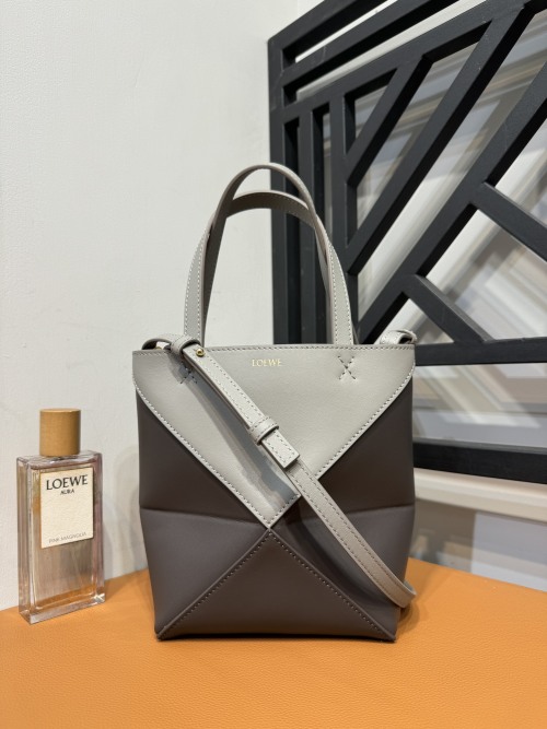 LOEWE Puzzle Fold Tote Bag, Foldable Design, Calfskin Leather, Small Size 1 LOEWE Puzzle Fold Tote Bag, Foldable Design, Calfskin Leather, Small Size
