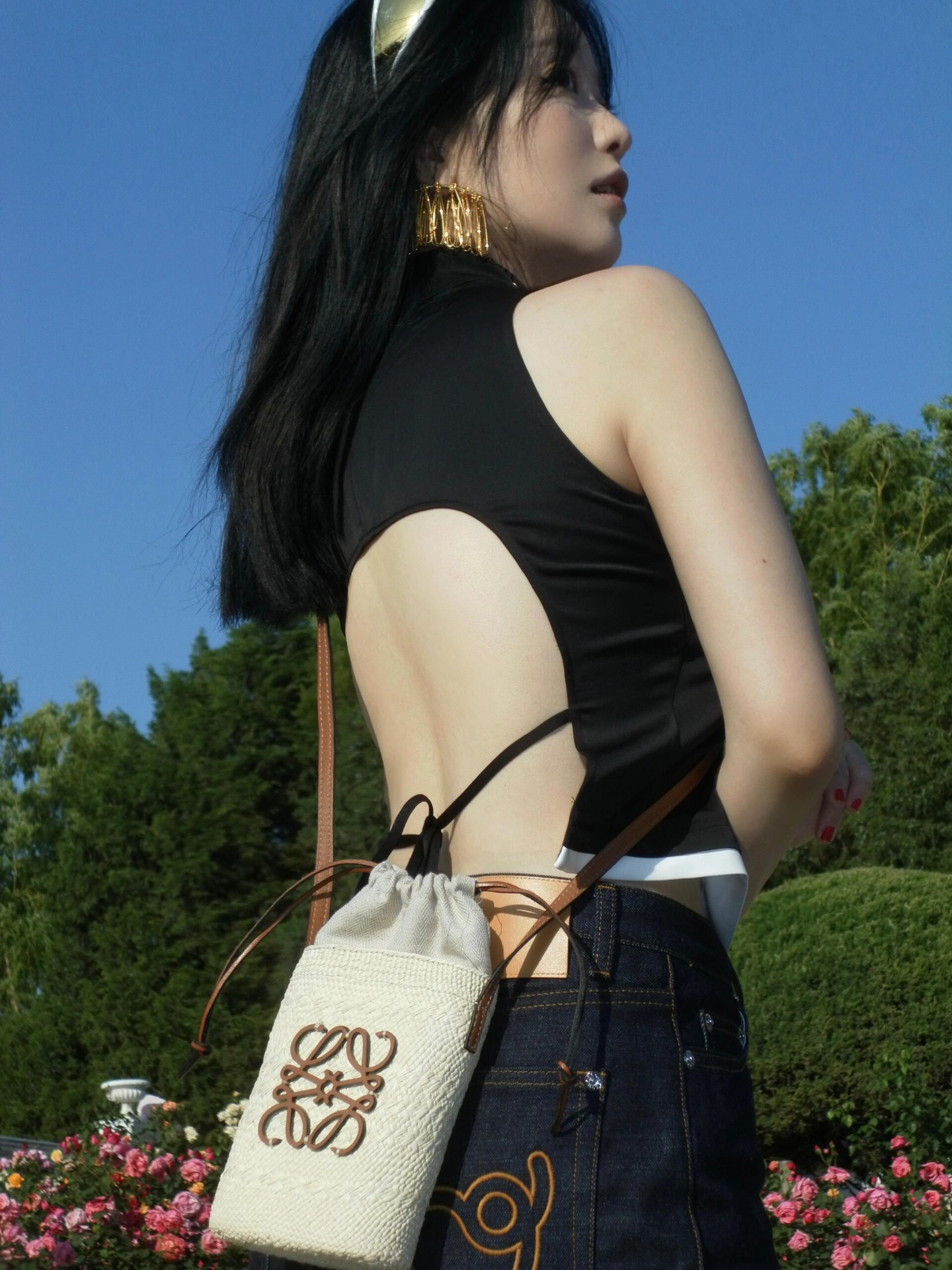 Loewe Paula's Ibiza Font Woven Raffia Phone Holder-Summer Beach Essential 3 i1717231051 2823 8