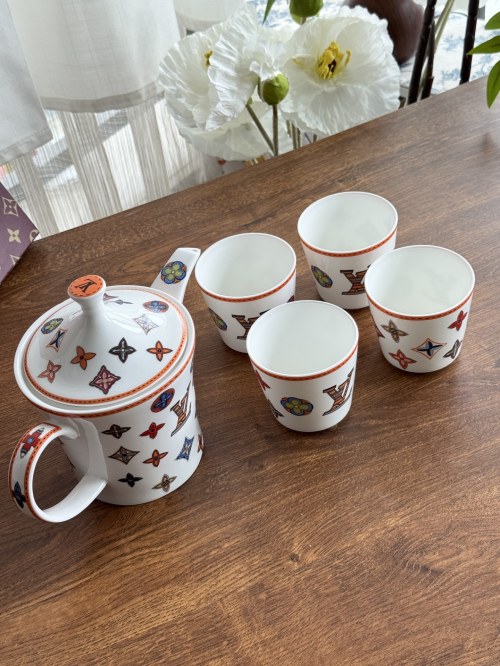Louis Vuitton Tea Set with Teapot and Cups Bone China Table Decor 1 Louis Vuitton Tea Set with Teapot and Cups Bone China Table Decor