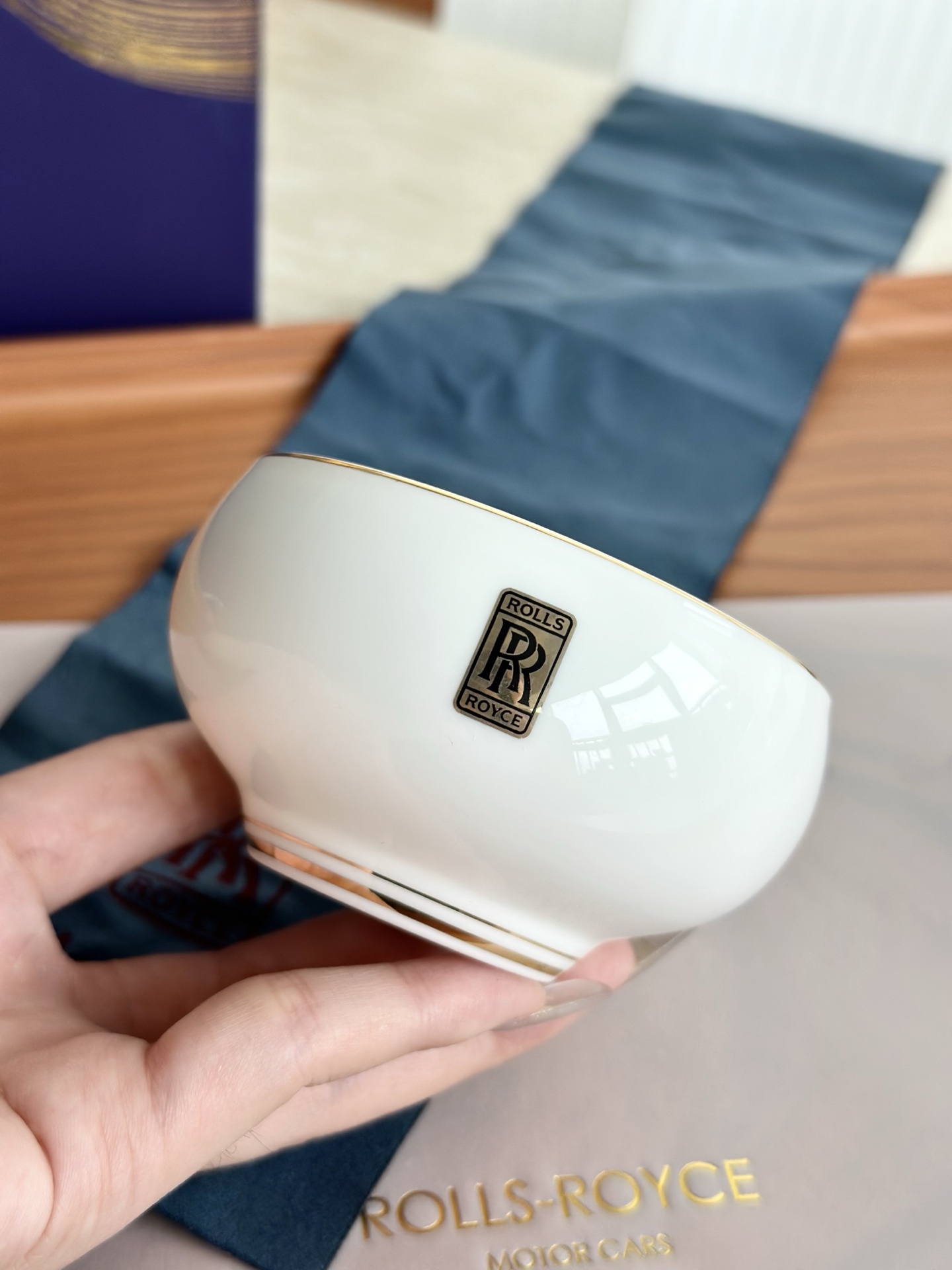 范思哲 Versace 高定典藏名品高定成衣时装外套连衣裙衬衫T恤 #F06C455E 3