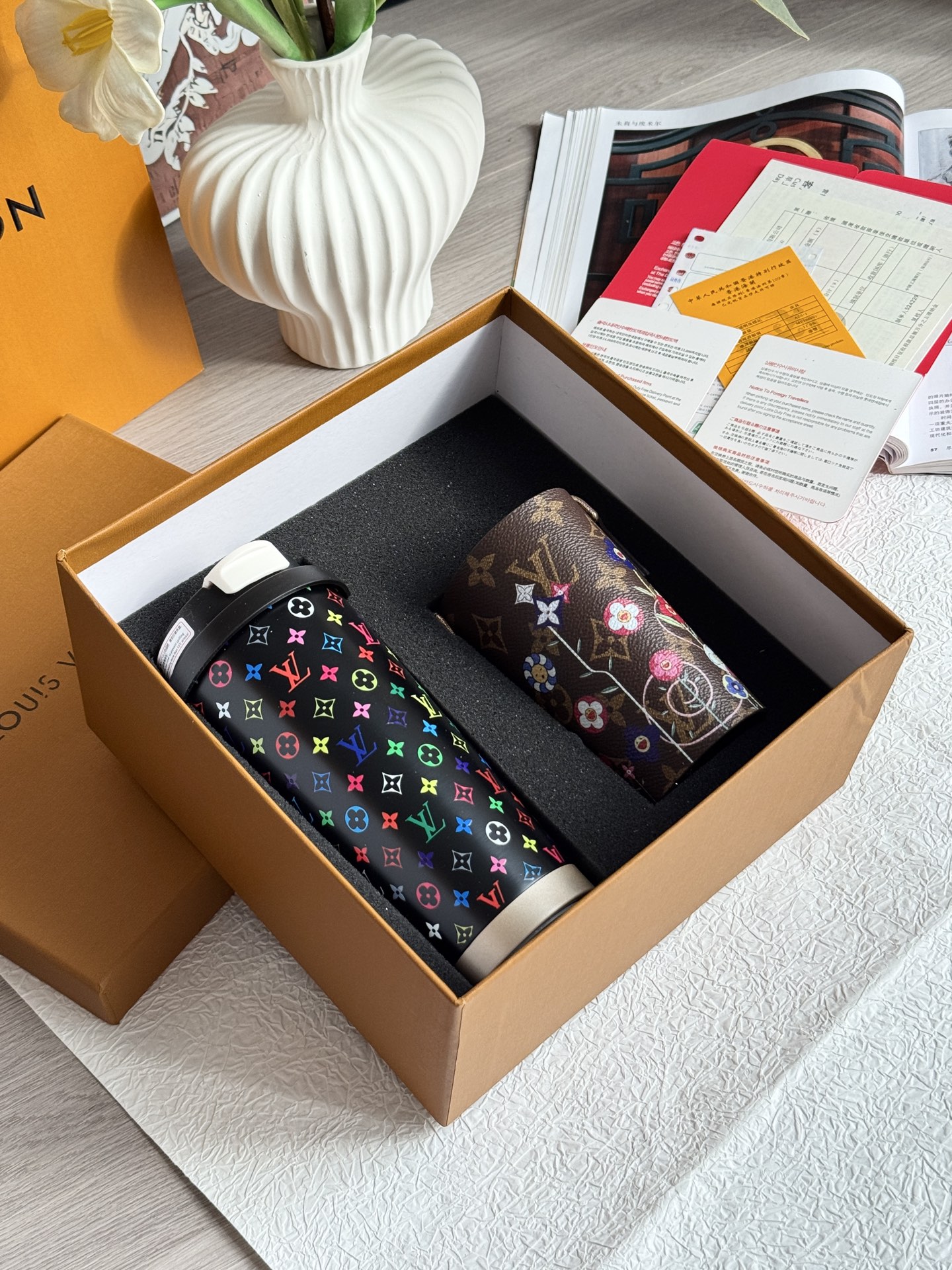 NO:810276,Black tricolor!  The portable cup sleeve design is really practical!  It’s not heavy to carry around when you go out, tea set      cup19860909黑三彩！ 便携杯套设计,真的太实用了！平时出门拿着也不重,茶具,accessory