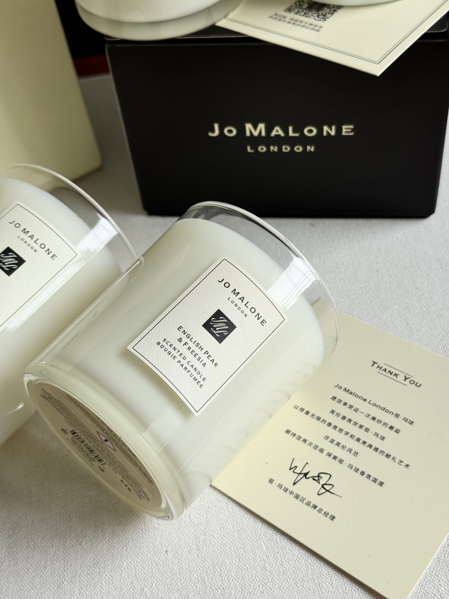 NO:938590,Exactly the same thing!  No ambiguity at all!  !  Believe me, just close your eyes and start!  The fragrances I can put on will definitely not disappoint you!  !  , Car Aromatherapy. Home Fragrance. Candles and Trendy Department Stores19860909一模一样的东西！ 一点不含糊！！ 相信我的请闭眼入手就行了！ 我能上的香氛一定不会让你们失望！！,车载香薰.居家香氛.蜡烛潮品百货,accessory