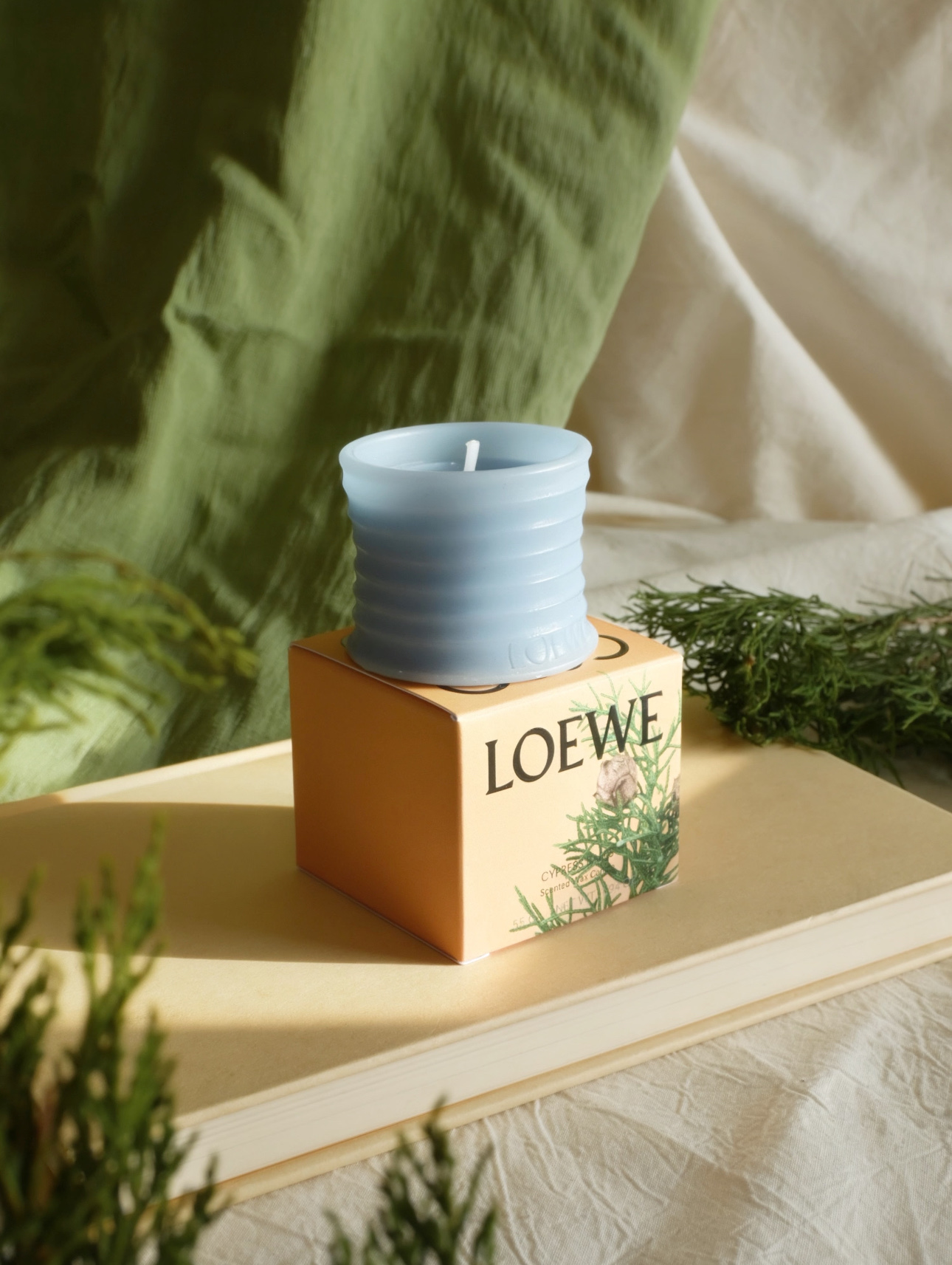NO:938785,Small things in life that you can drink with your eyes closed!  !  All three candles are hand poured!  Made with pure wax craftsmanship!  Not many numbers!  !  Is it sold out?  !  The official website of tomato leaves is often out of stock!  Get it today!  , Car Aromatherapy. Home Fragrance. Candles and Trendy Department Stores19860909闭眼冲的生活小物！！ 三支蜡烛都是手工浇注！纯蜡匠心打造！ 数字不多！！卖完没有！！ 番茄叶官网经常断货！今天直接拿！,车载香薰.居家香氛.蜡烛潮品百货,accessory
