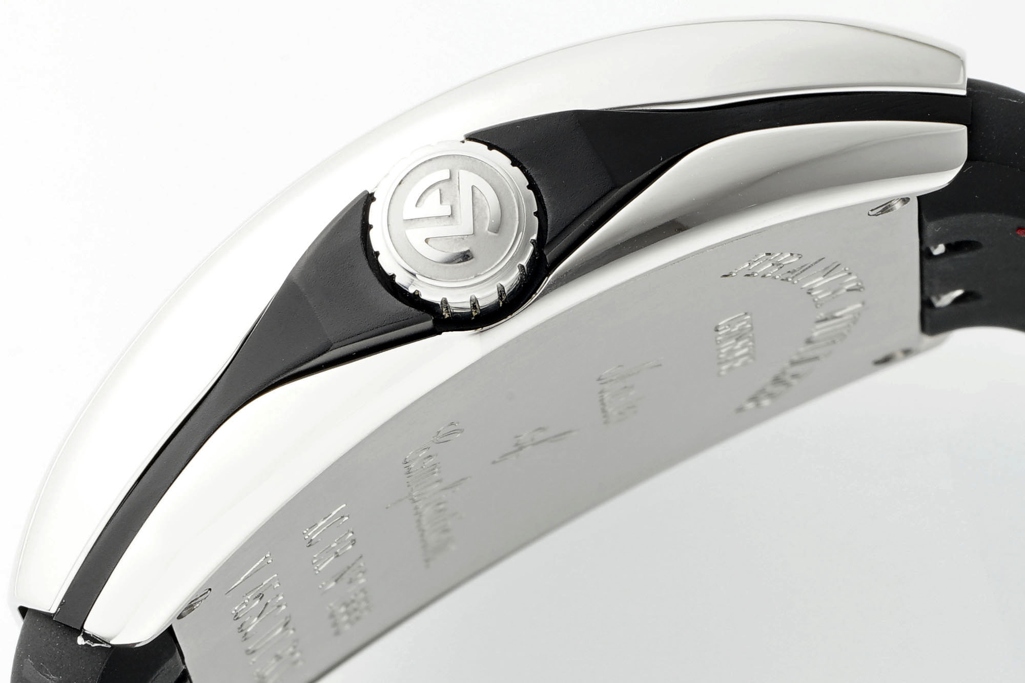 ABF 最新款 法穆兰Vanguard系列(FRANCK MULLER Vanguard)
• 外观设计:酒桶型表壳,造型独特辨识度高;碳纤维表壳轻盈且具科技感、时尚感;彩色立体数字时标搭配个性表盘布局,打破常规,视觉冲击力强。45MM尺寸 弧形三明治表壳设计更贴合手腕 佩戴舒适 大气
• 材质工艺:表壳碳纤维材质,强度高、重量轻;表带为编织材质配彩色缝线,舒适又具潮流感;表冠等细节有品牌标识,彰显工艺与品质。采用ETA2824型号机芯 走时精准稳定耐用
• 品牌价值:法穆兰是高端制表品牌,该系列传承品牌基因,兼具设计、工艺与品牌溢价,是身份与品味象征。