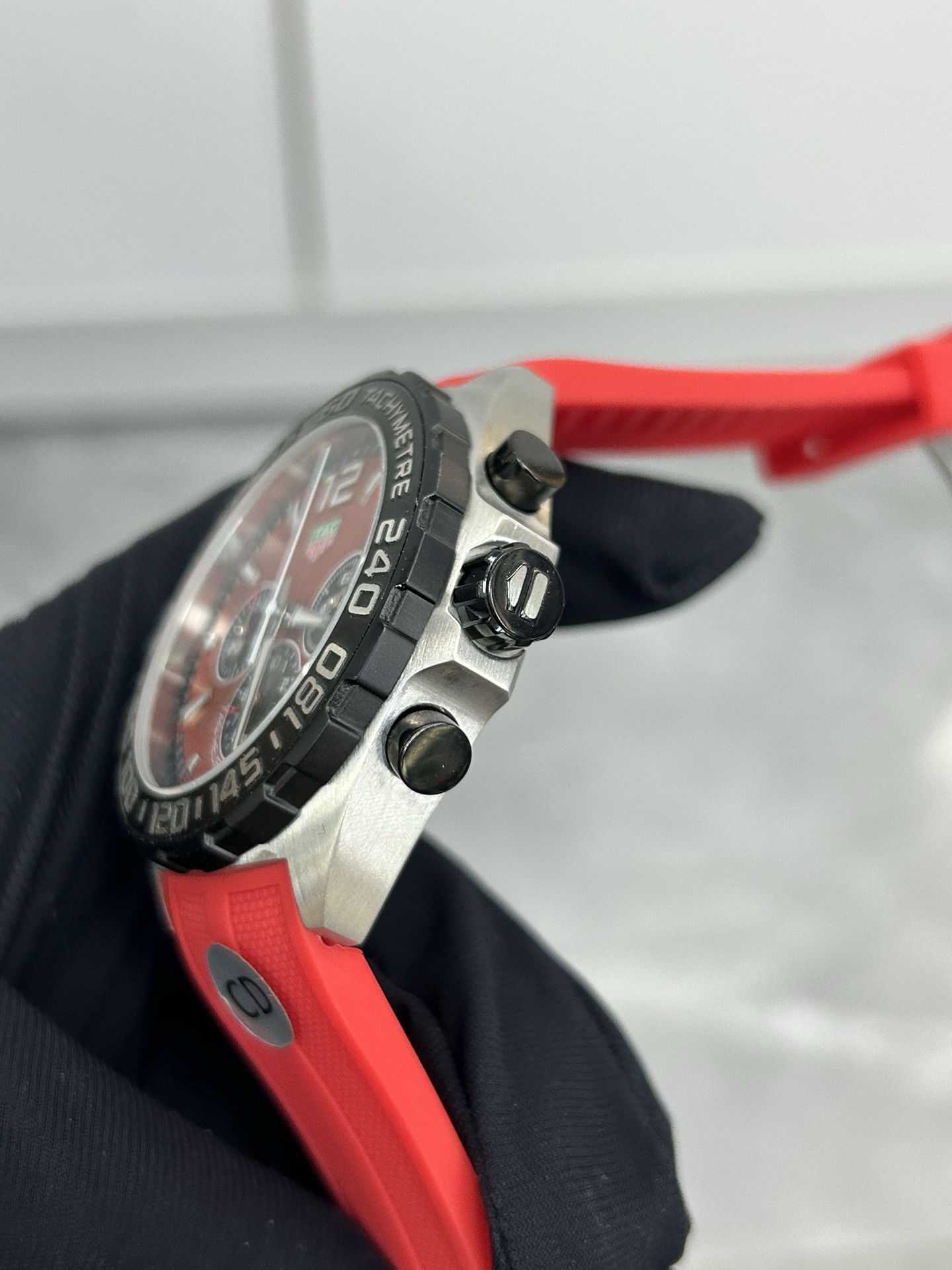 Exclusive Picture of Tagheuer Taghua F1 Series Manchester United Special Watch: Original Swiss Core - 图片 4