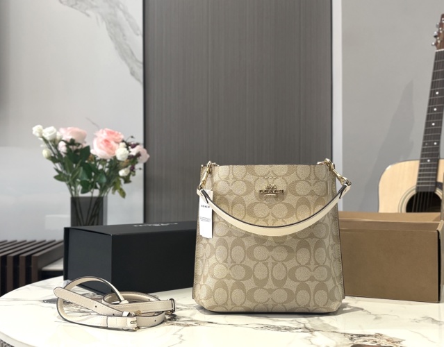 Coach Mollie Small Bucket Bag Signature Jacquard Leather Satchel Purse 1 Coach Mollie Small Bucket Bag Signature Jacquard Leather Satchel Purse