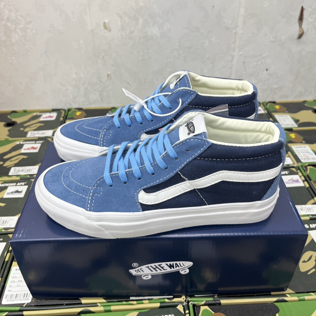 💰110
Vans OTW Old Skool 36蓝黑拼色情侣鞋中帮板鞋,用Vans最经典的海军蓝,打造深浅不一的层次感全新Vans Premium Steve Navy海军蓝配色真正的OG鞋型设计
原装蓝盒 活动可抽鞋垫
尺码:35 36 36.5 37 38 38.5 39 40 40.5 41 42 42.5 43 44
工艺:硫化1:1(重量1:1、真标、原钢印、材质标、鞋型标、合格证)