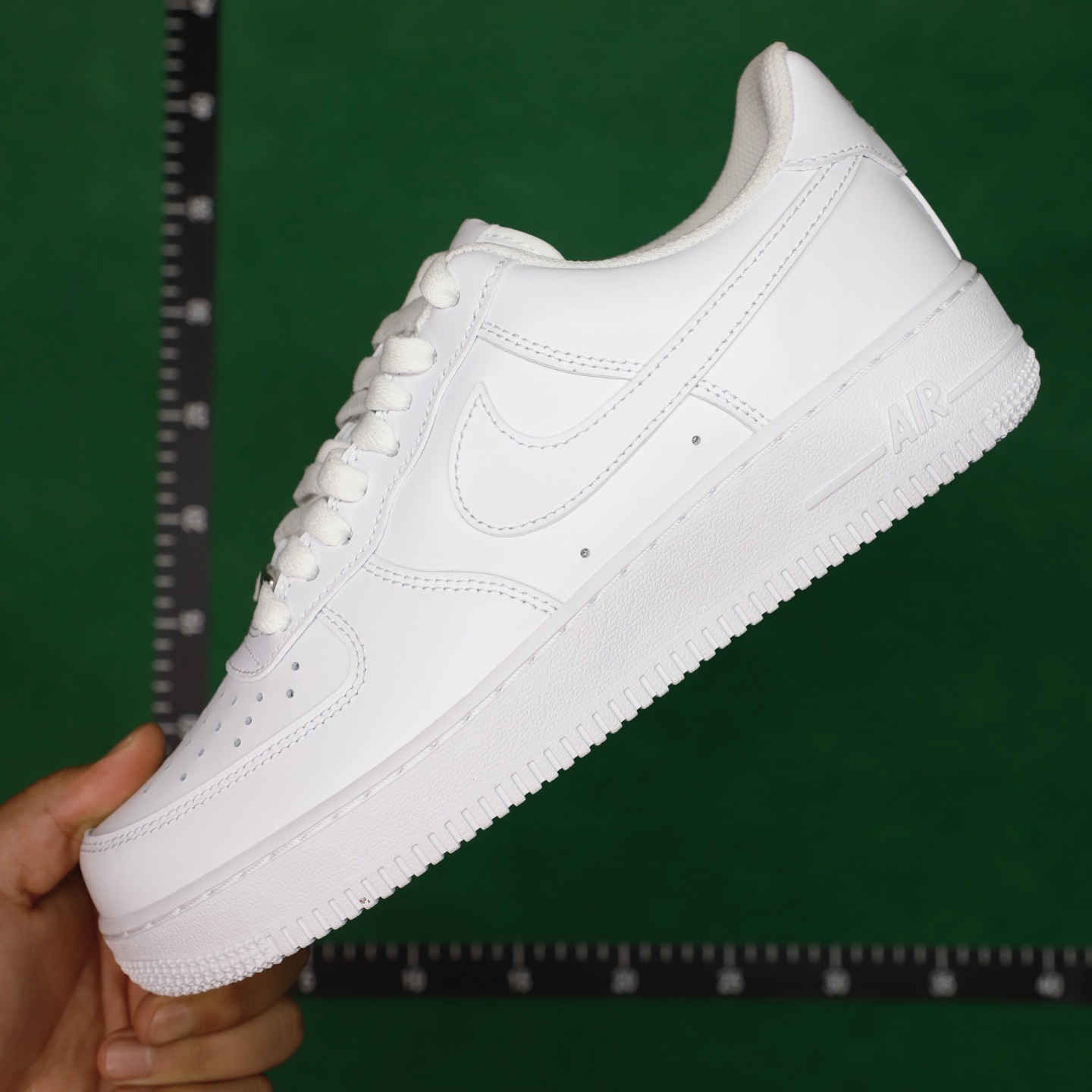 性价比
纯原级别 Nike Air Force 1 Low ——“全白” 货号:CW2288-111