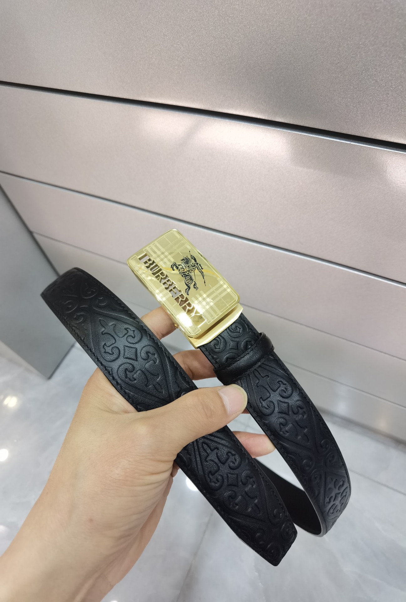 巴宝莉自动扣㊙️原单高端品质🎗专柜官网同步💎宽度3.5精美扣头💯意大利进口头层小牛皮原版花纹✨纹理消晰真实感超强🌈打造全