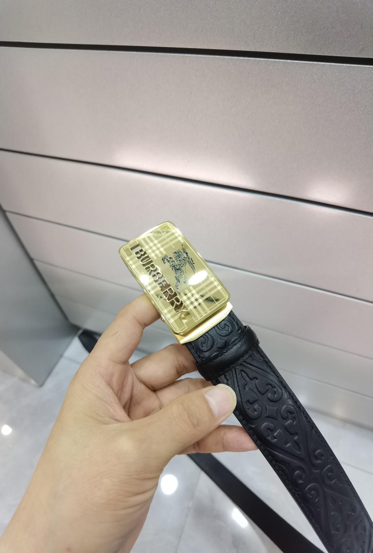 巴宝莉自动扣㊙️原单高端品质🎗专柜官网同步💎宽度3.5精美扣头💯意大利进口头层小牛皮原版花纹✨纹理消晰真实感超强🌈打造全