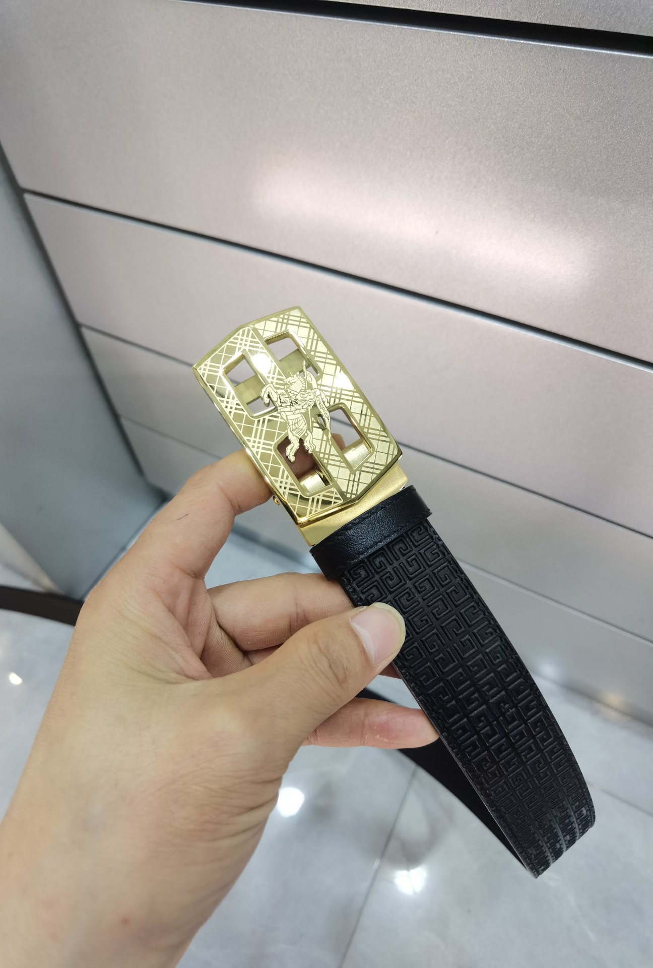 巴宝莉自动扣㊙️原单高端品质🎗专柜官网同步💎宽度3.5精美扣头💯意大利进口头层小牛皮原版花纹✨纹理消晰真实感超强🌈打造全