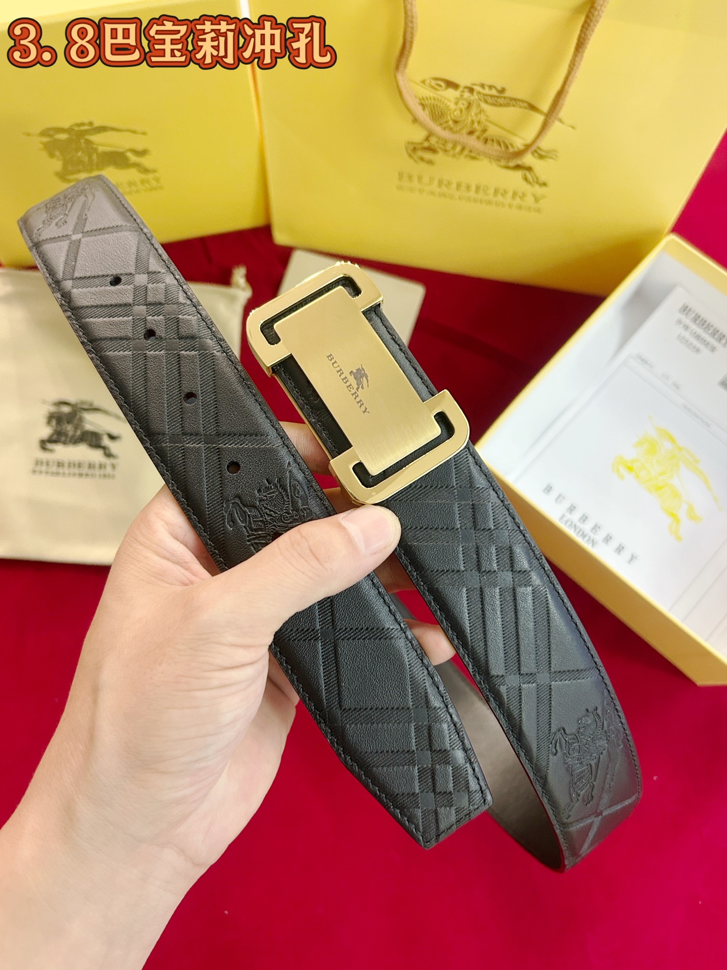 配专柜包装    巴宝莉㊙️原单高端品质🎗专柜官网同步🌟支持NFC感应💎宽度3.8精美钢扣头💯意大利进口