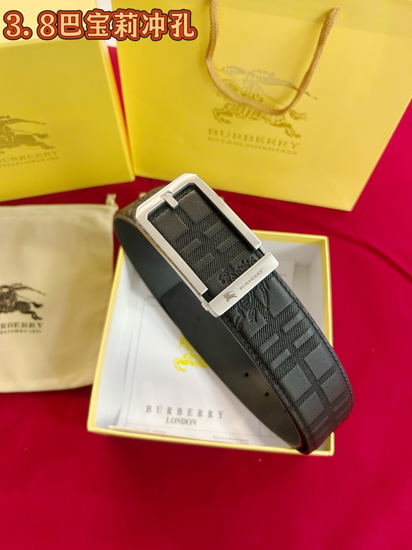 配专柜包装    巴宝莉㊙️原单高端品质🎗专柜官网同步🌟支持NFC感应💎宽度3.8精美钢扣头💯意大利进口